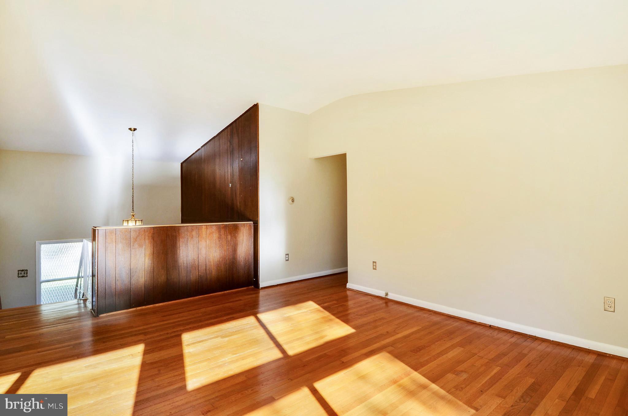 KEMP MILL ESTATES - Residential