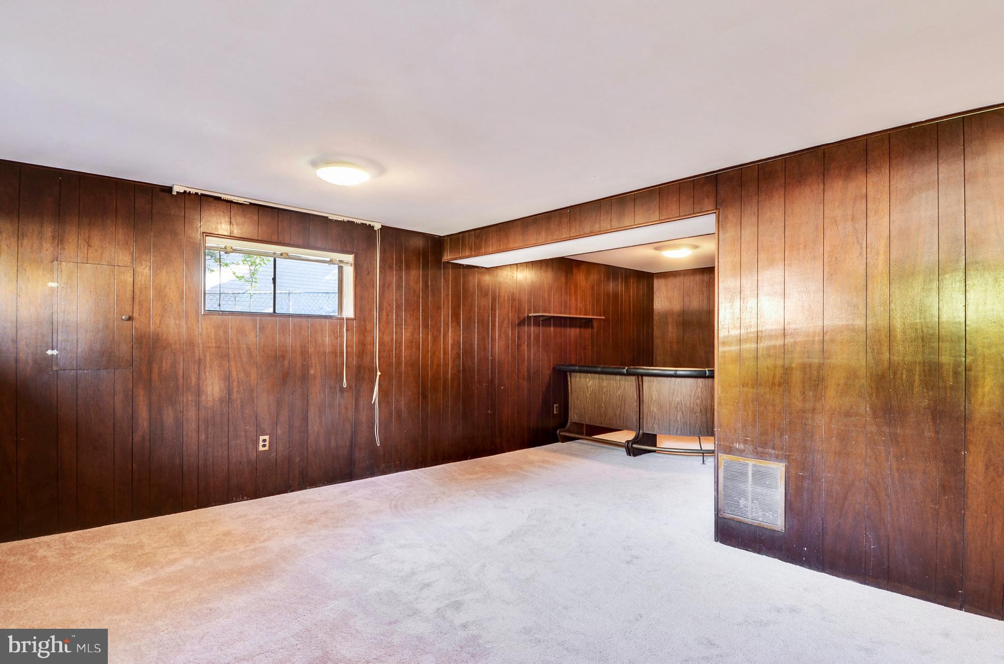 KEMP MILL ESTATES - Residential