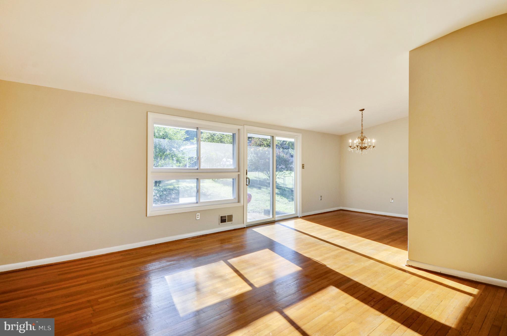 KEMP MILL ESTATES - Residential