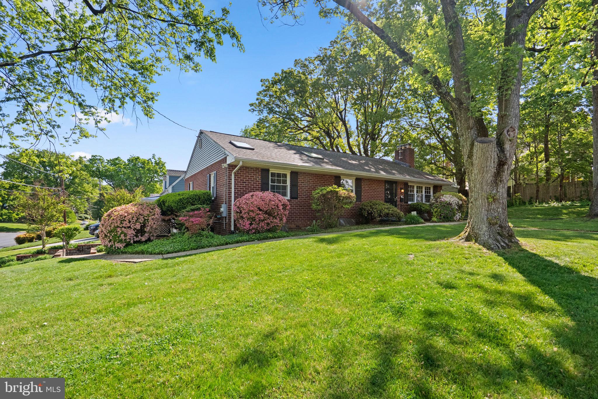 WOODMOOR - Residential