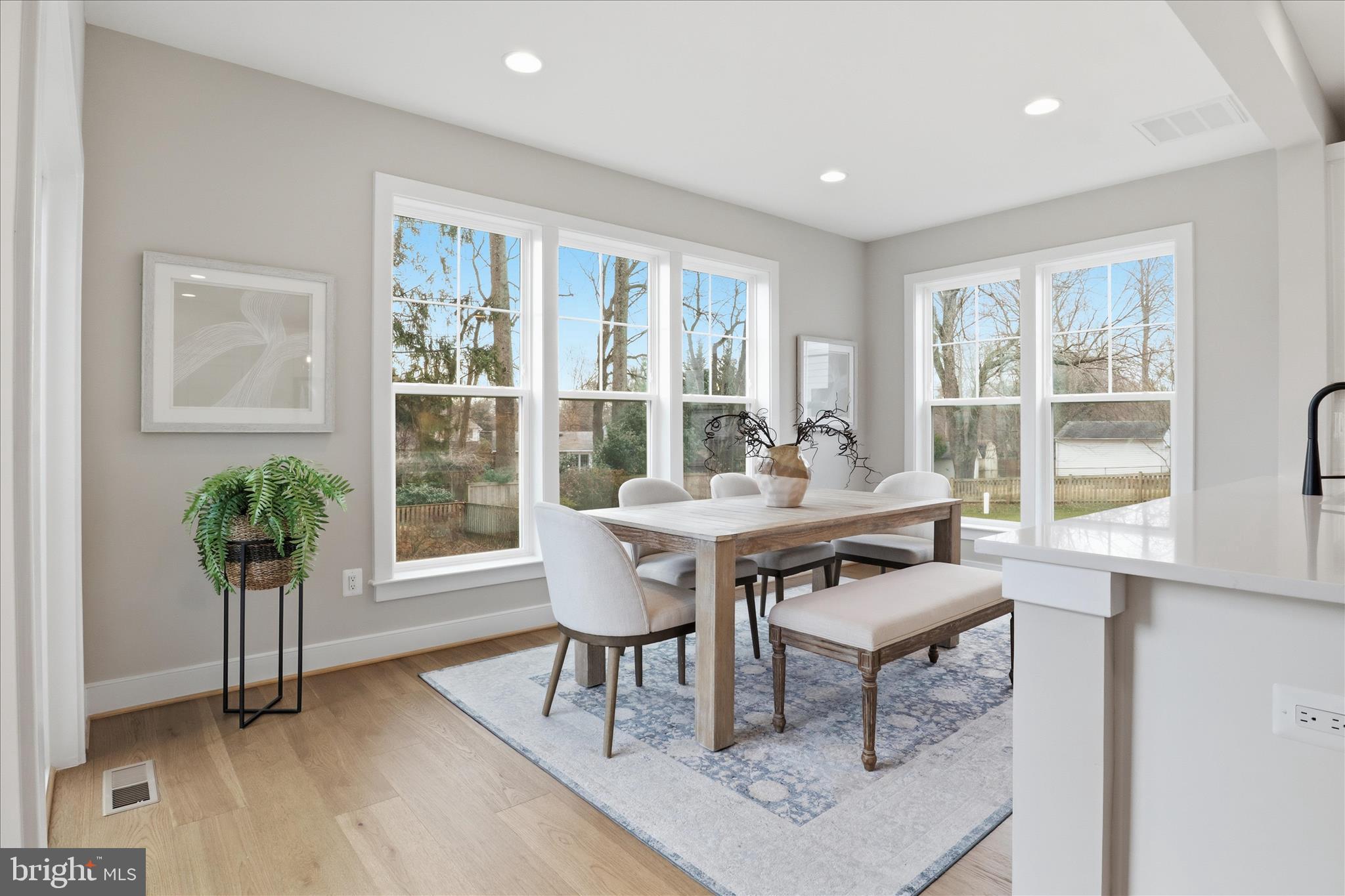 VIENNA WOODS - Residential