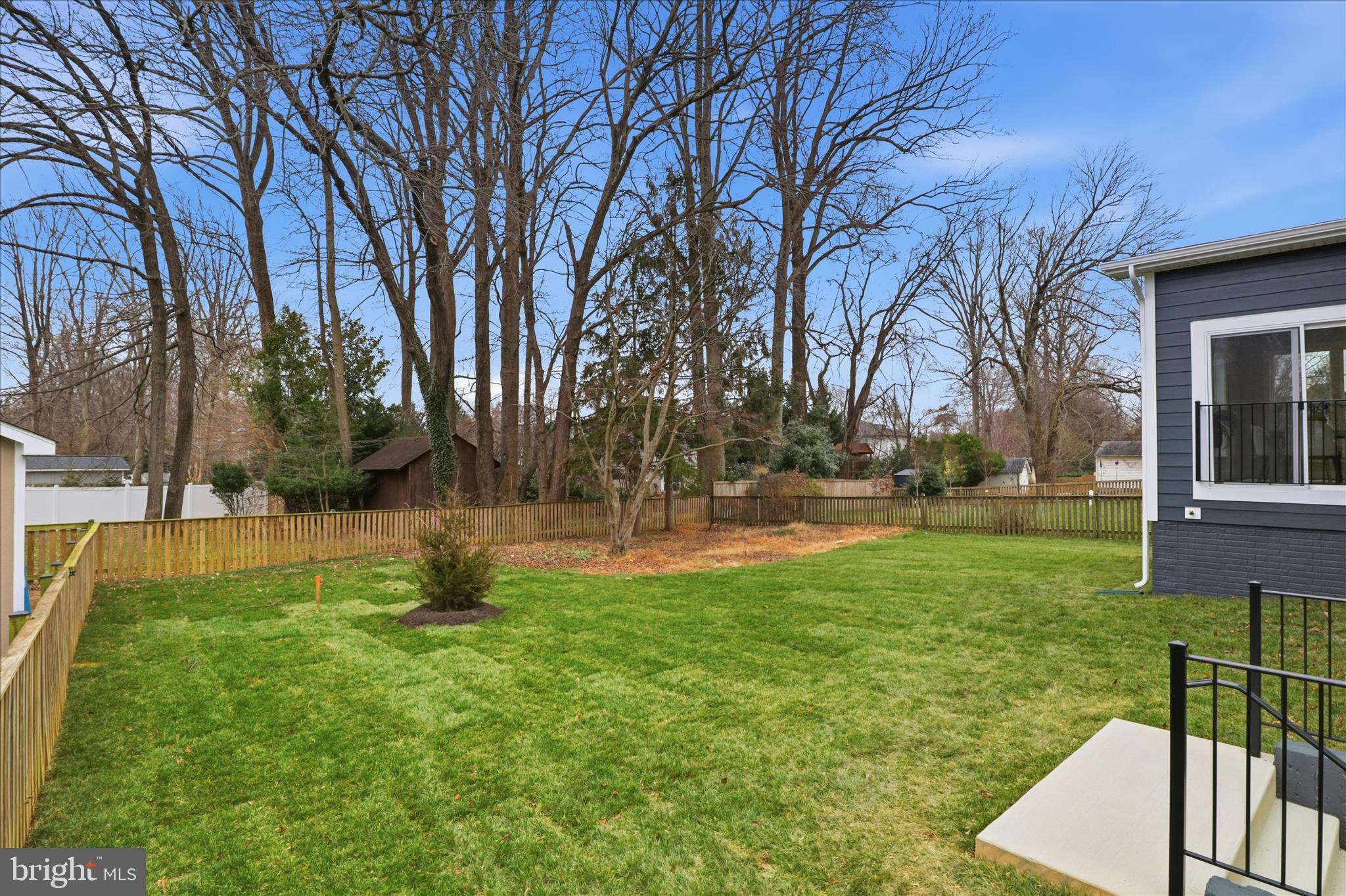 VIENNA WOODS - Residential