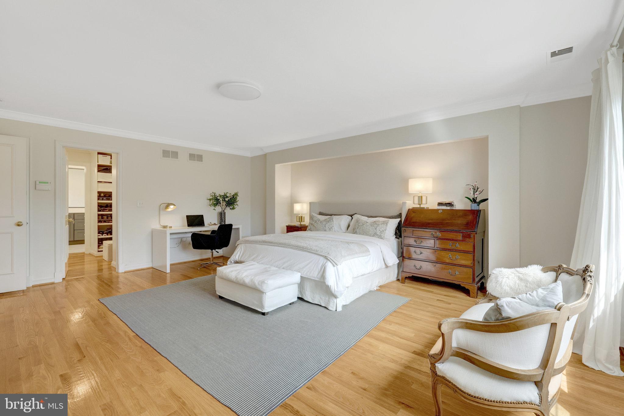 EVERMAY - Residential