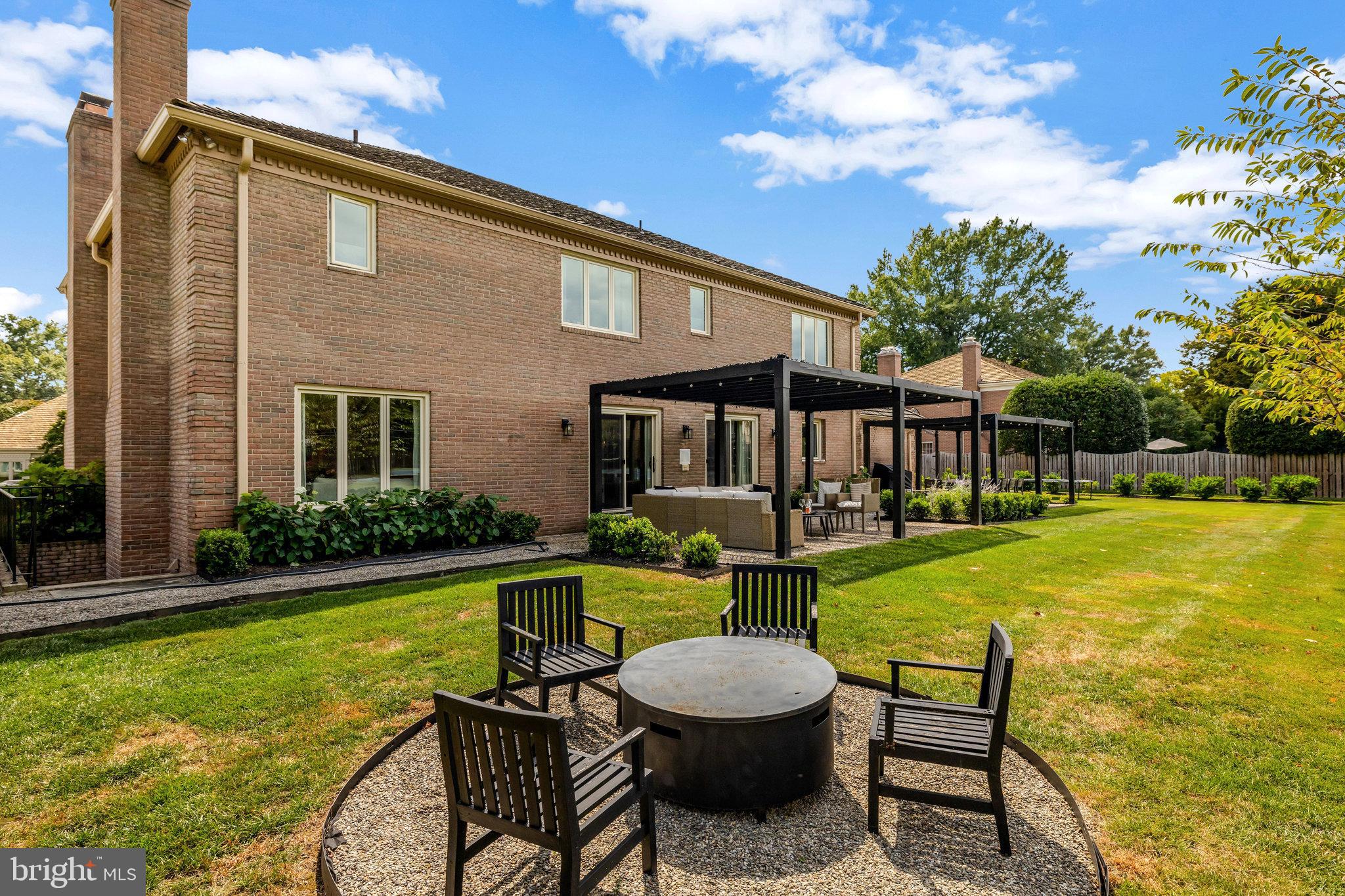 EVERMAY - Residential