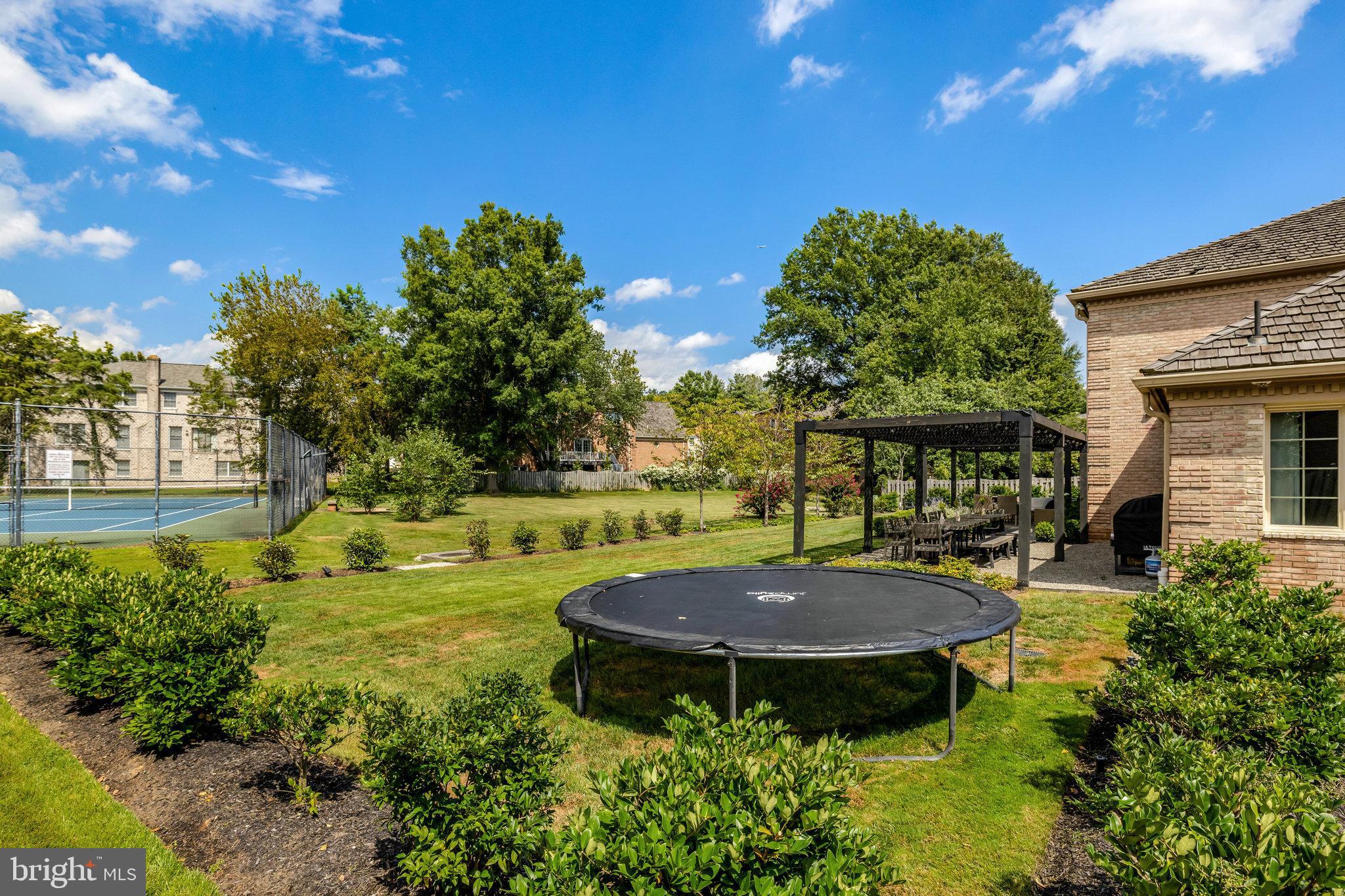 EVERMAY - Residential