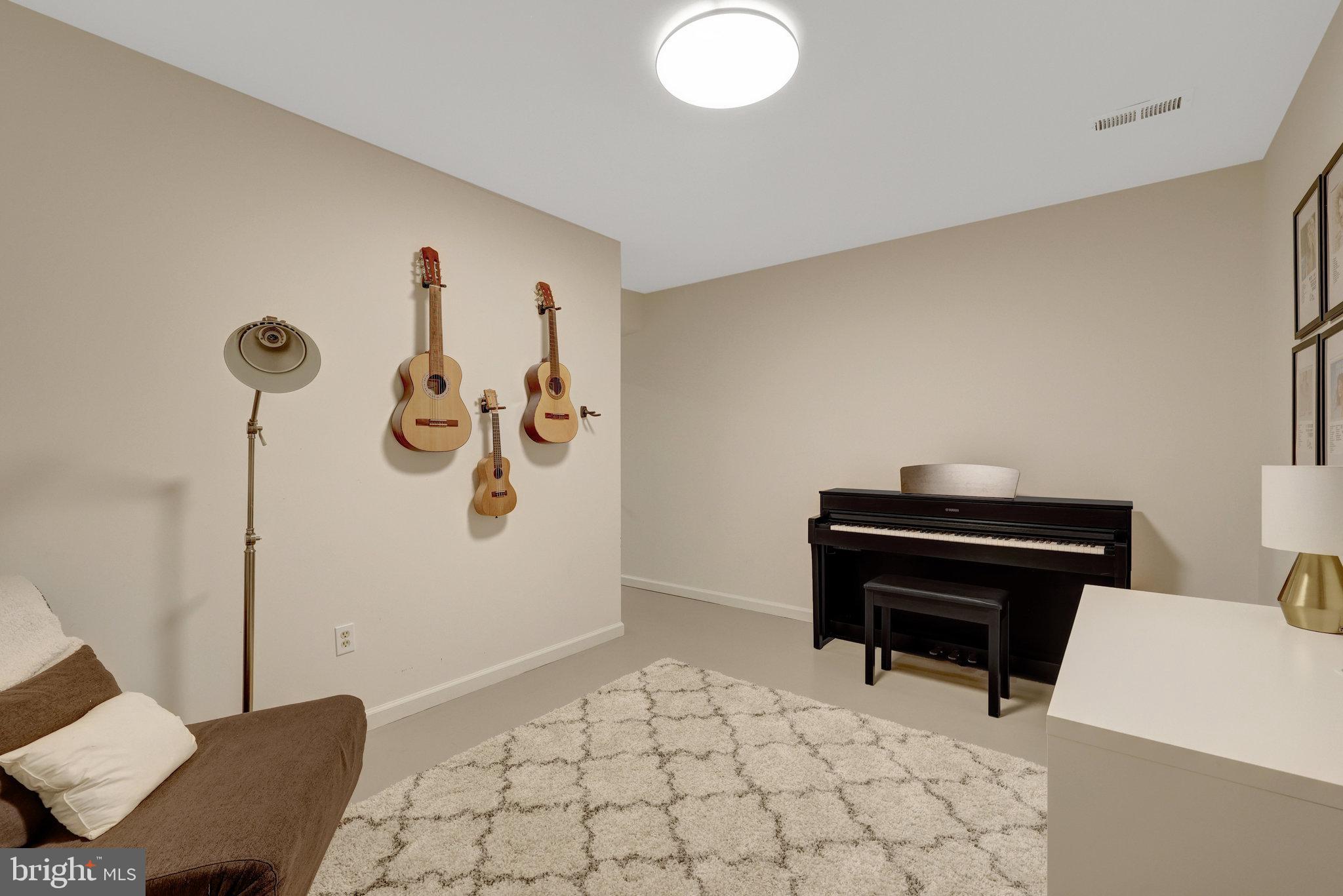 EVERMAY - Residential