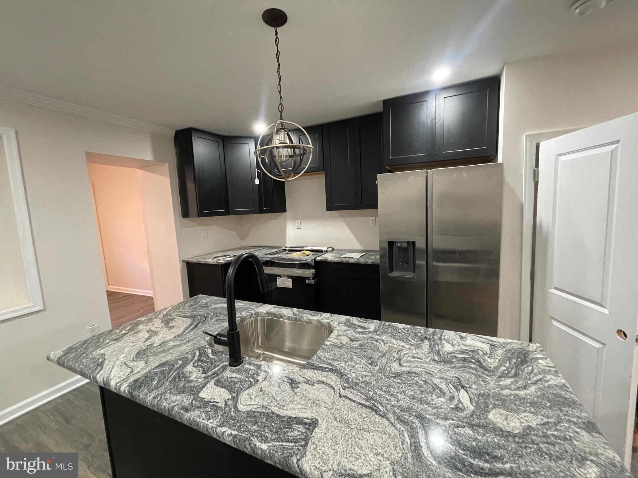 WHITMAN - Residential