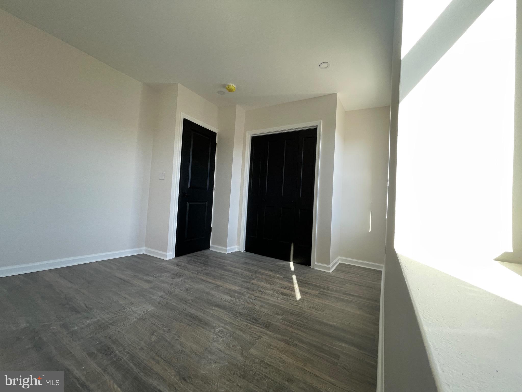 WHITMAN - Residential