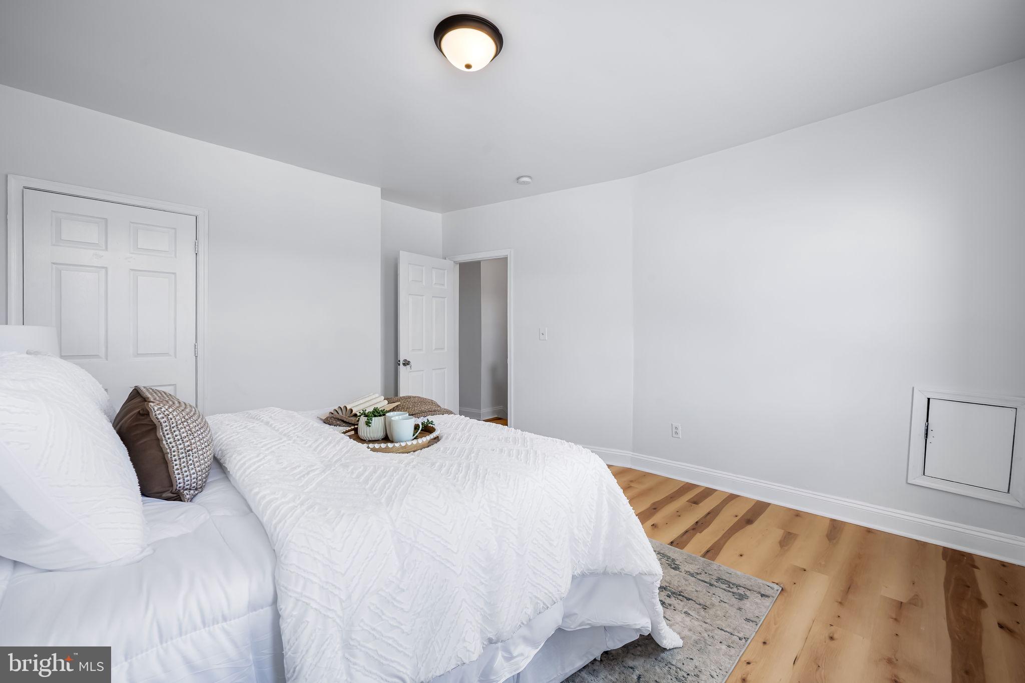 BELAIR-EDISON - Residential