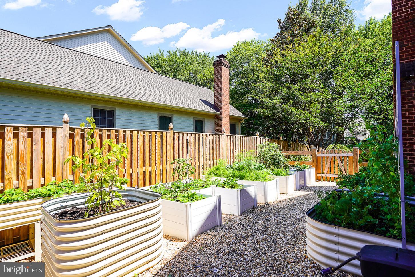 SYCAMORE RIDGE - Residential