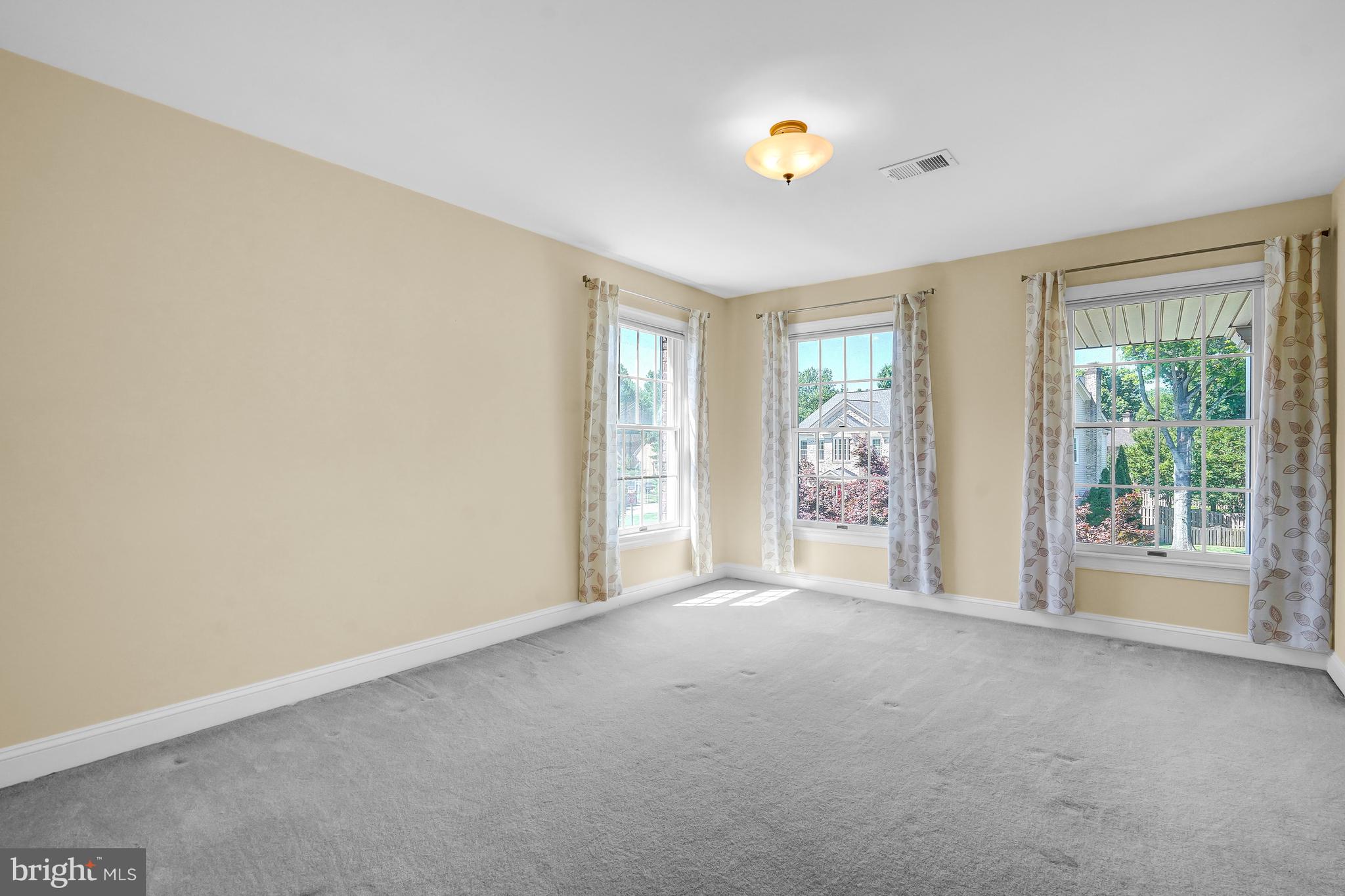SYCAMORE RIDGE - Residential