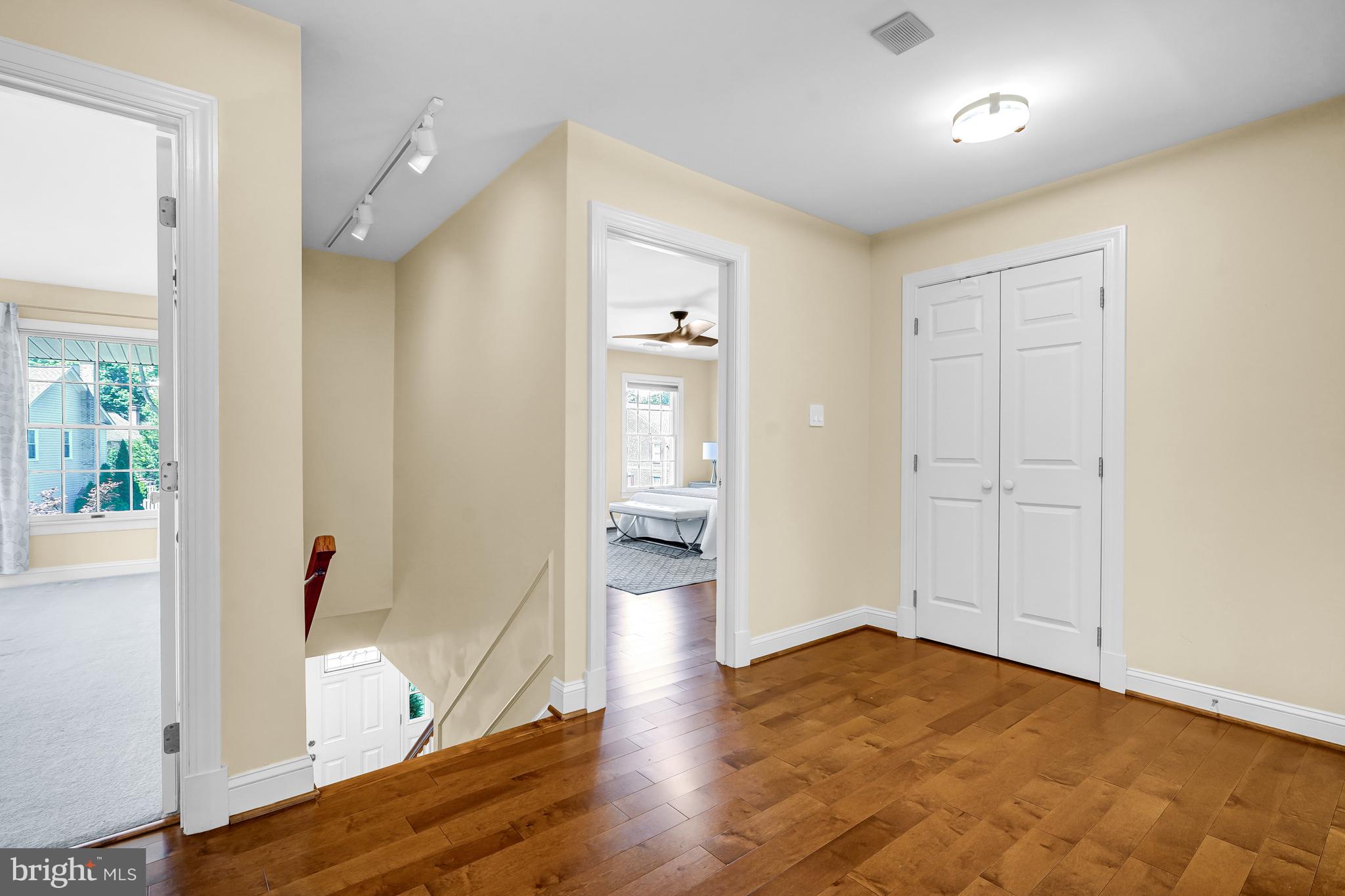 SYCAMORE RIDGE - Residential