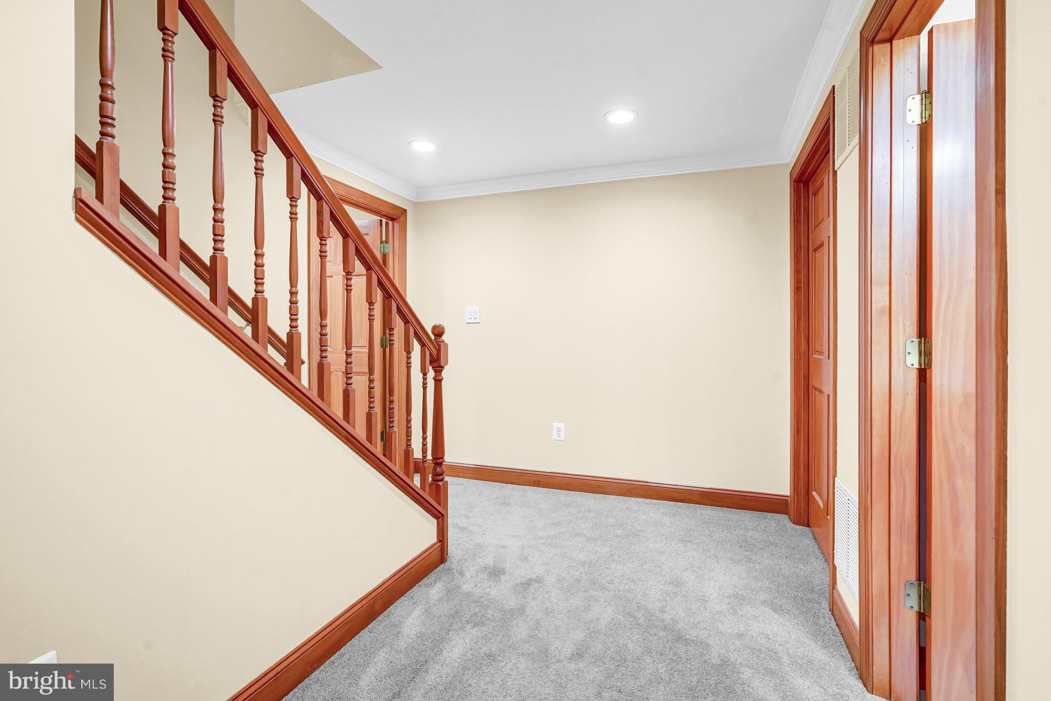 SYCAMORE RIDGE - Residential