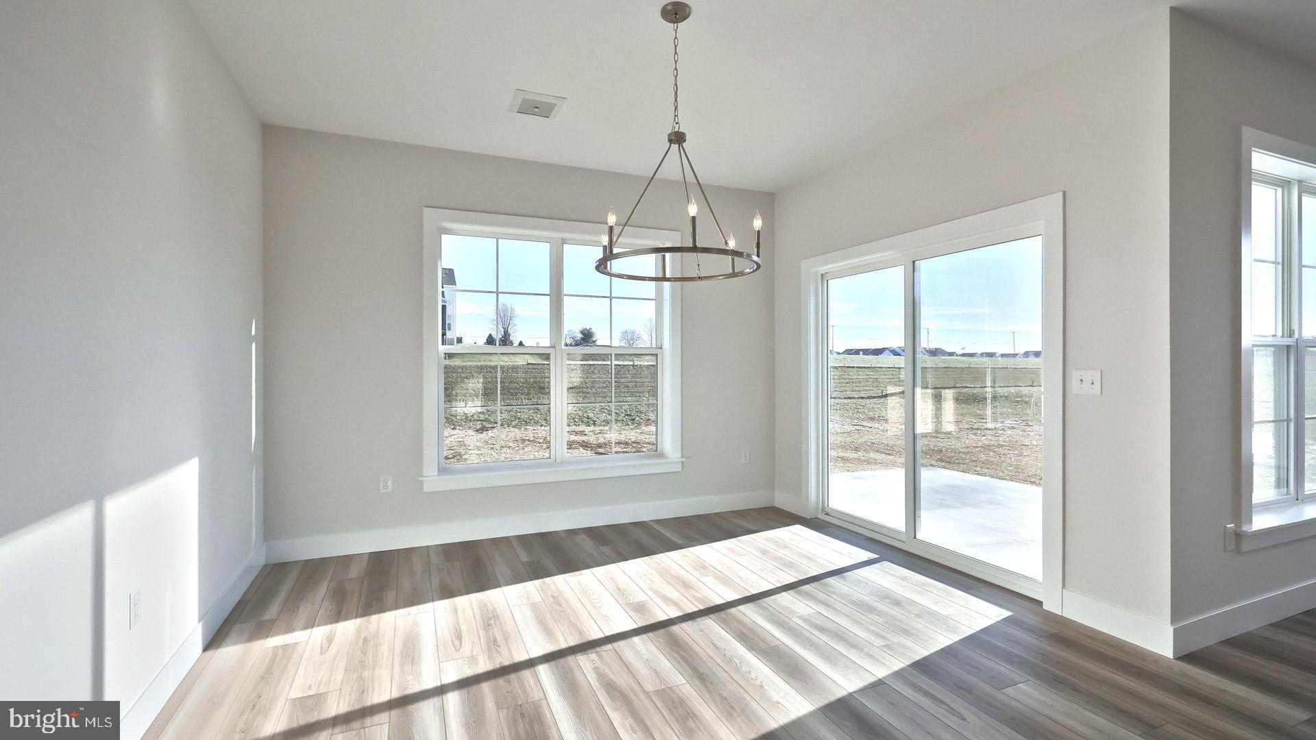 EDGEMONT PRESERVE - Residential