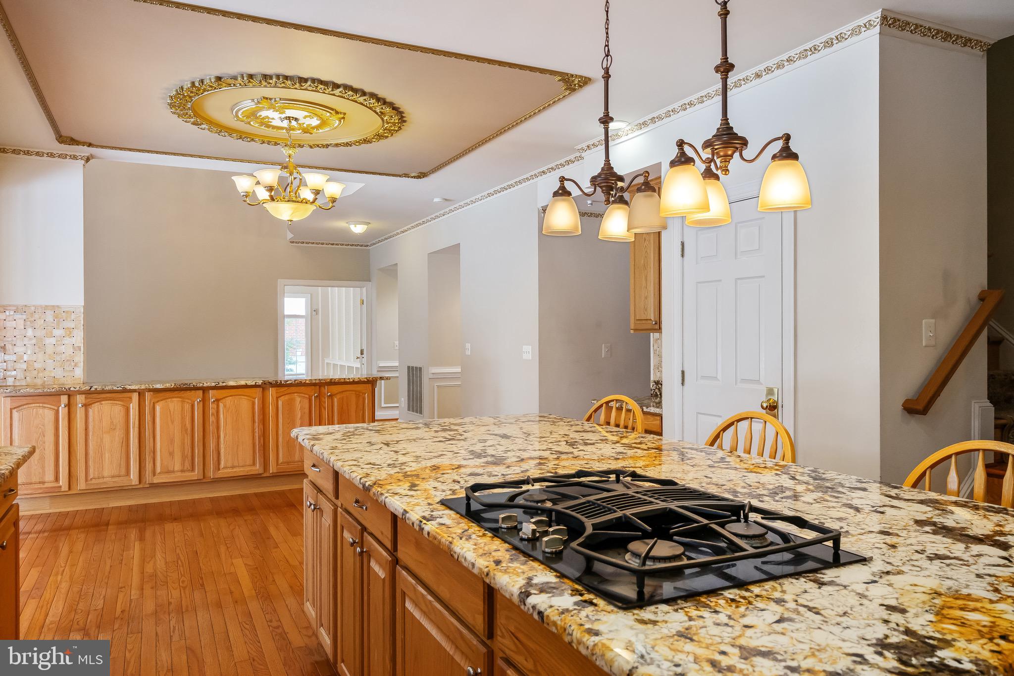 DOMINION VALLEY COUNTRY CLUB - Residential Lease