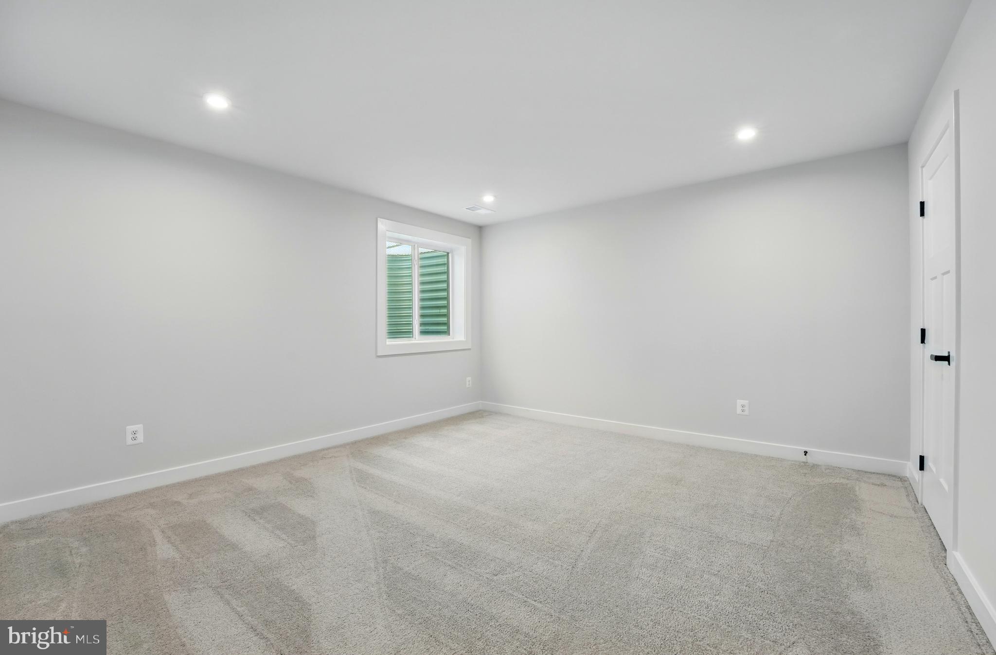 WARRENTON CHASE - Residential