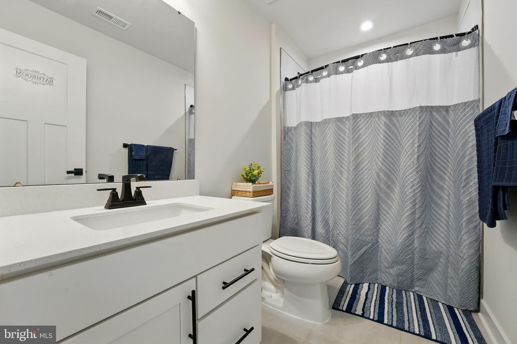 WARRENTON CHASE - Residential
