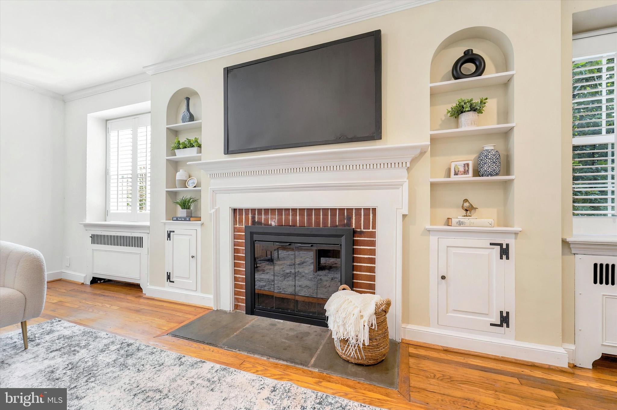 BROOKLINE - Residential