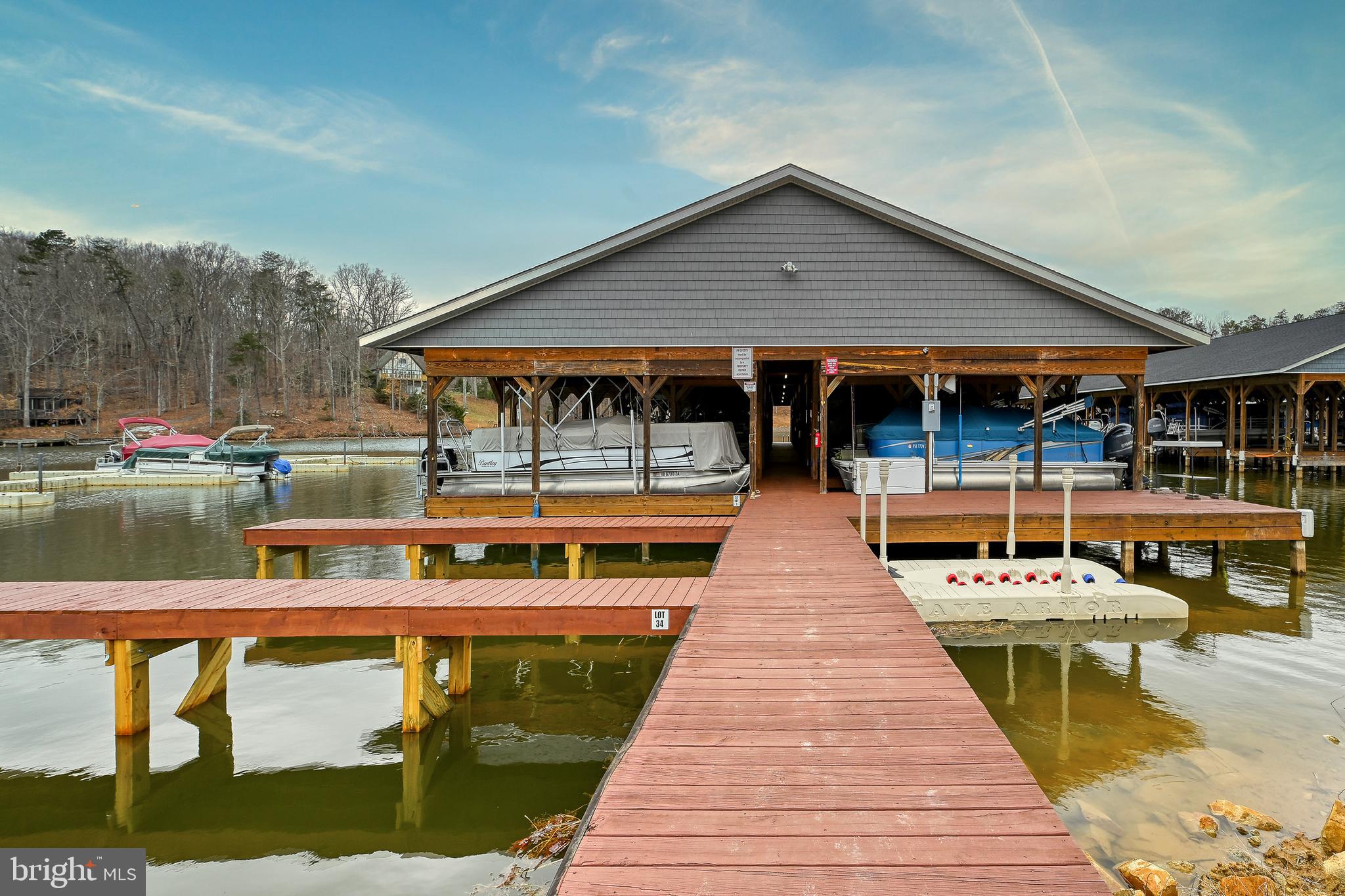 SUNSET COVE - Residential