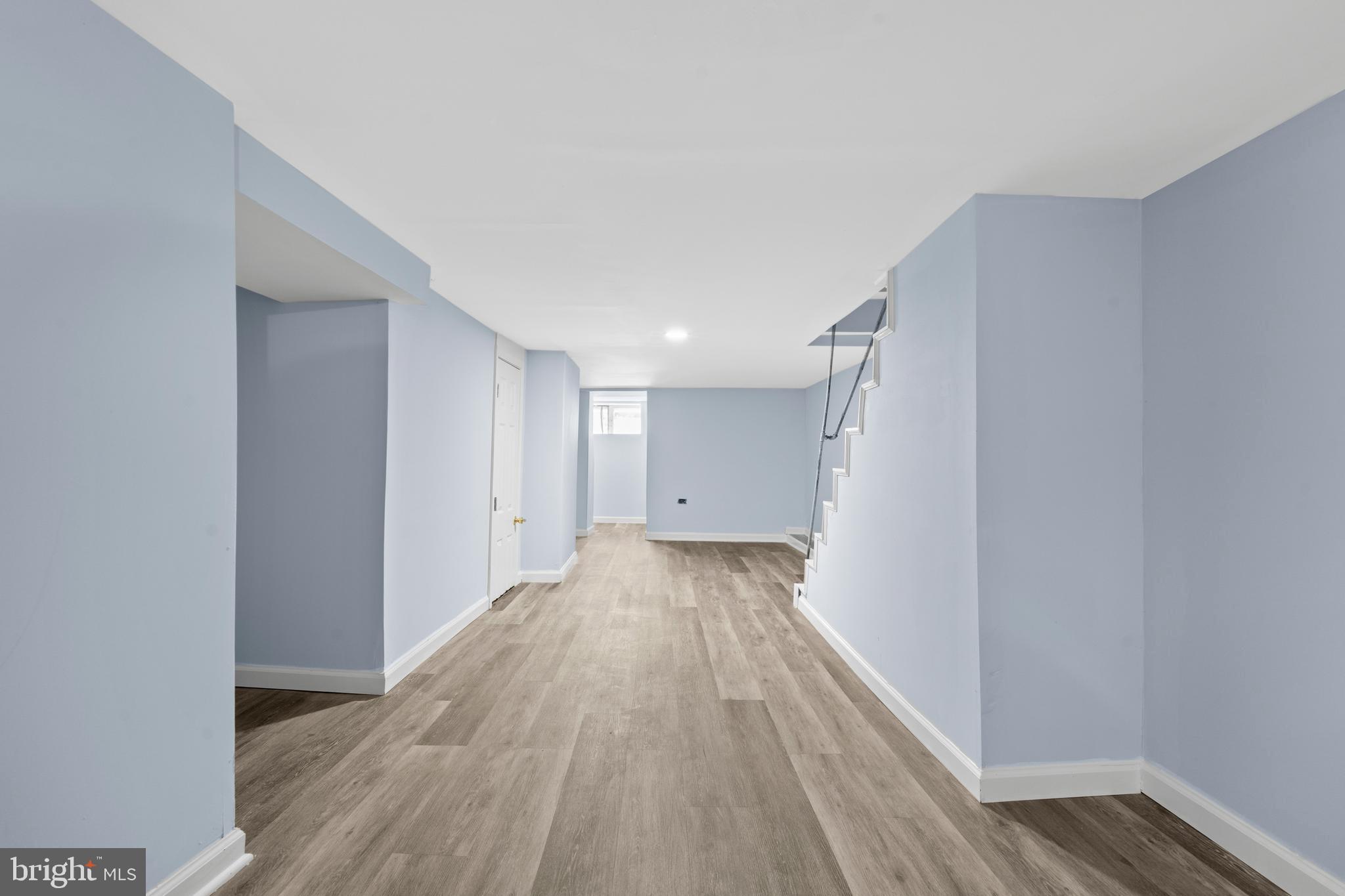 WEST OAK LANE - Residential
