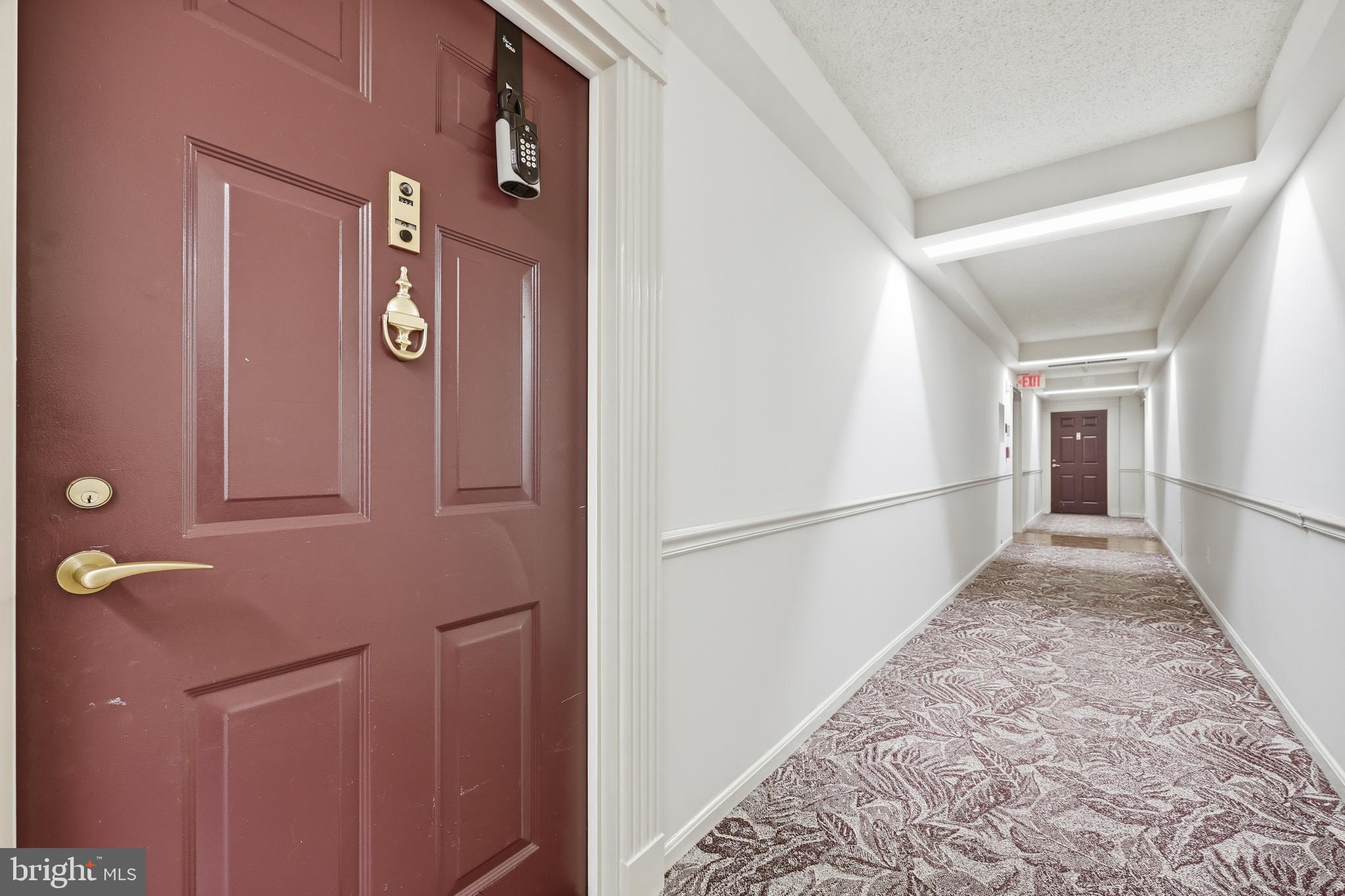 LEISURE WORLD - Residential