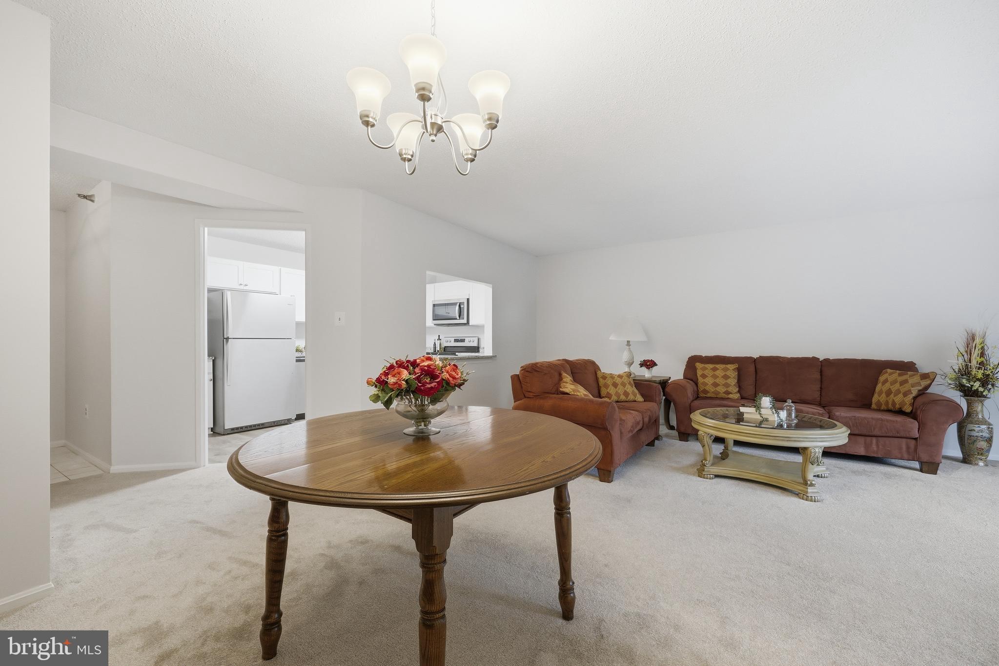 LEISURE WORLD - Residential