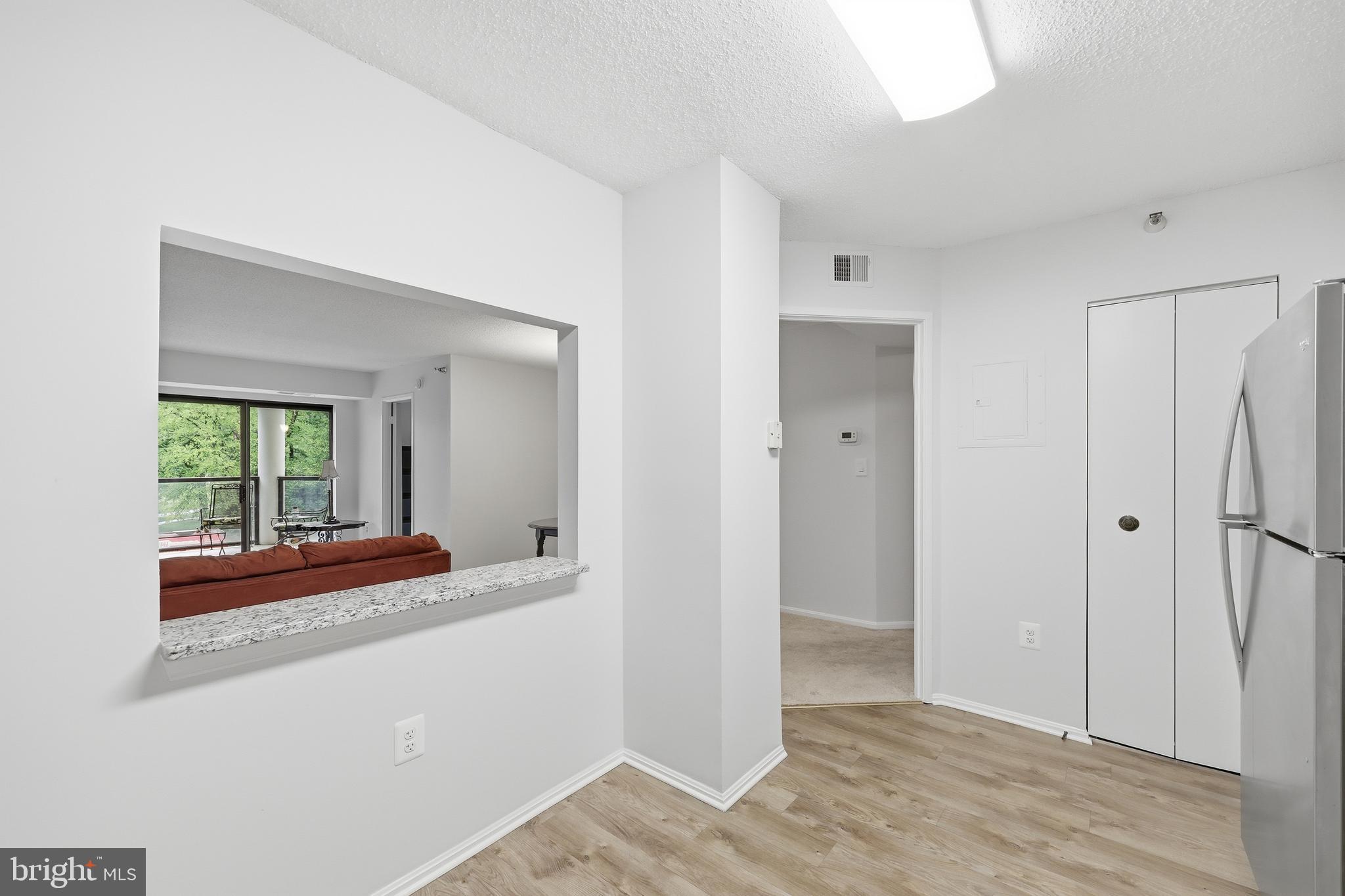 LEISURE WORLD - Residential