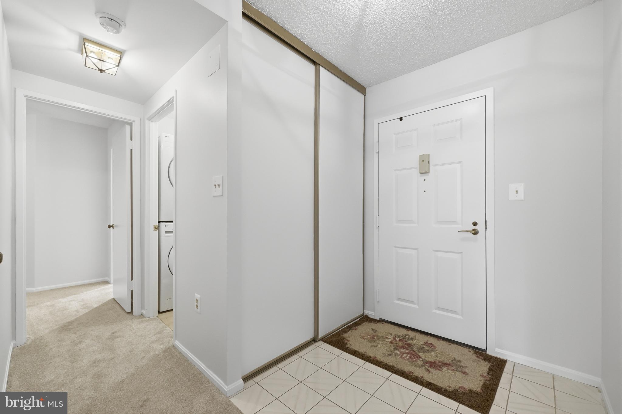 LEISURE WORLD - Residential