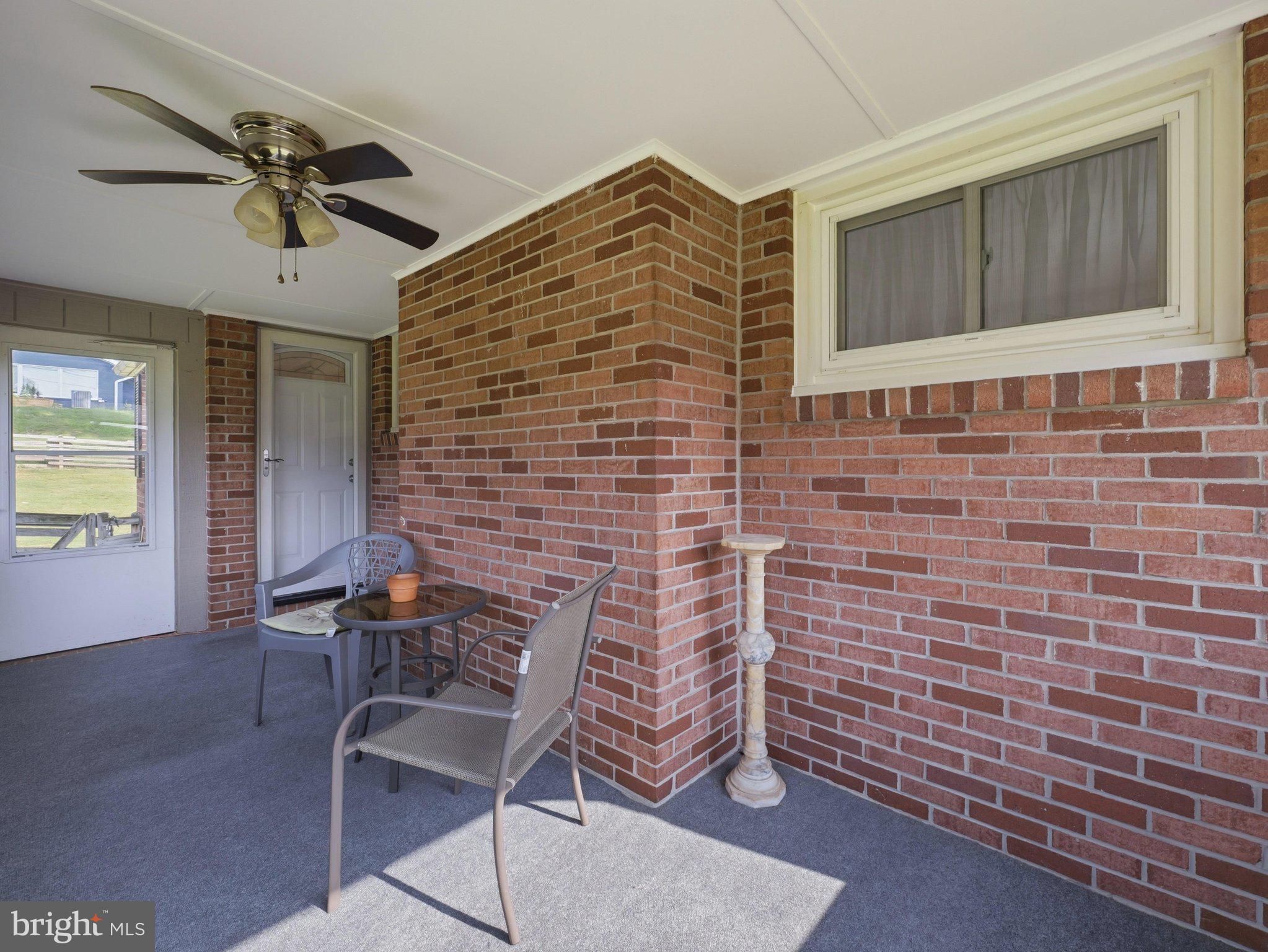 NORTH END - Residential