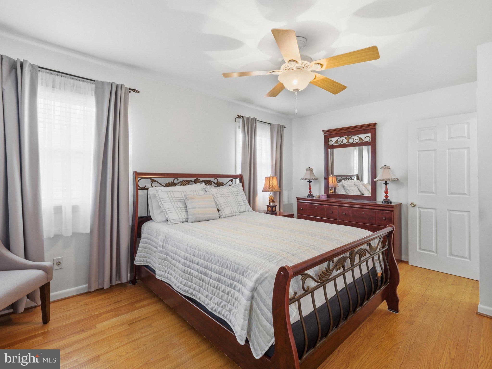 NORTH END - Residential