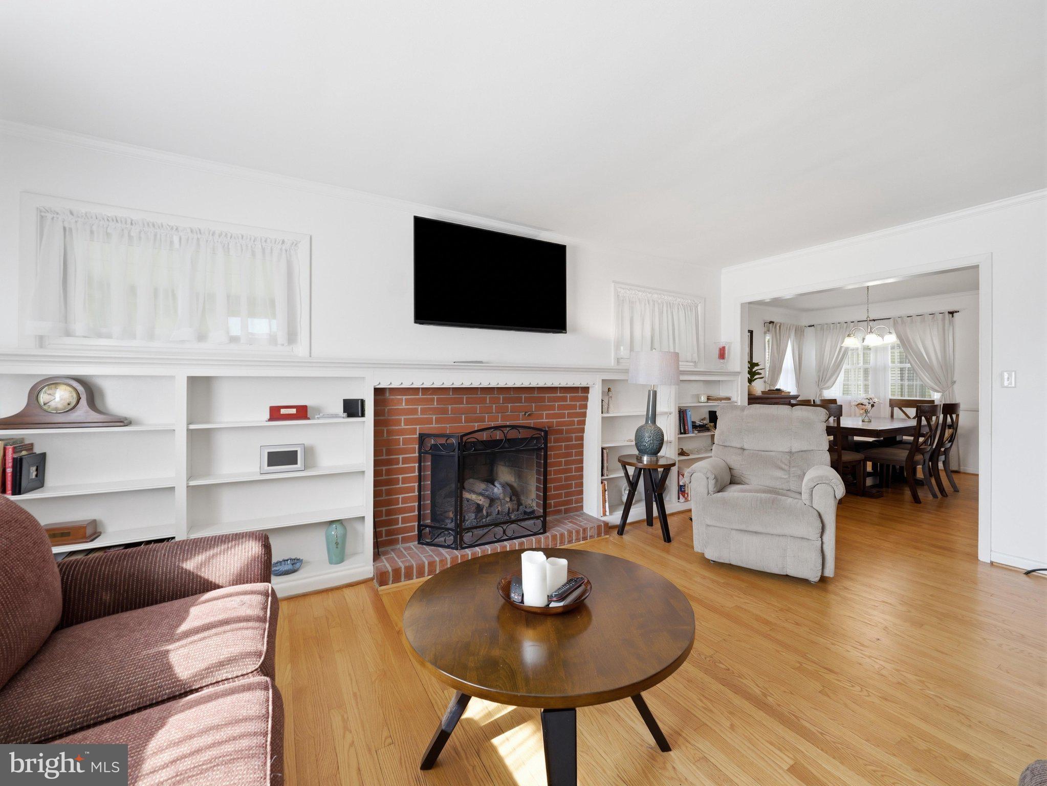 NORTH END - Residential
