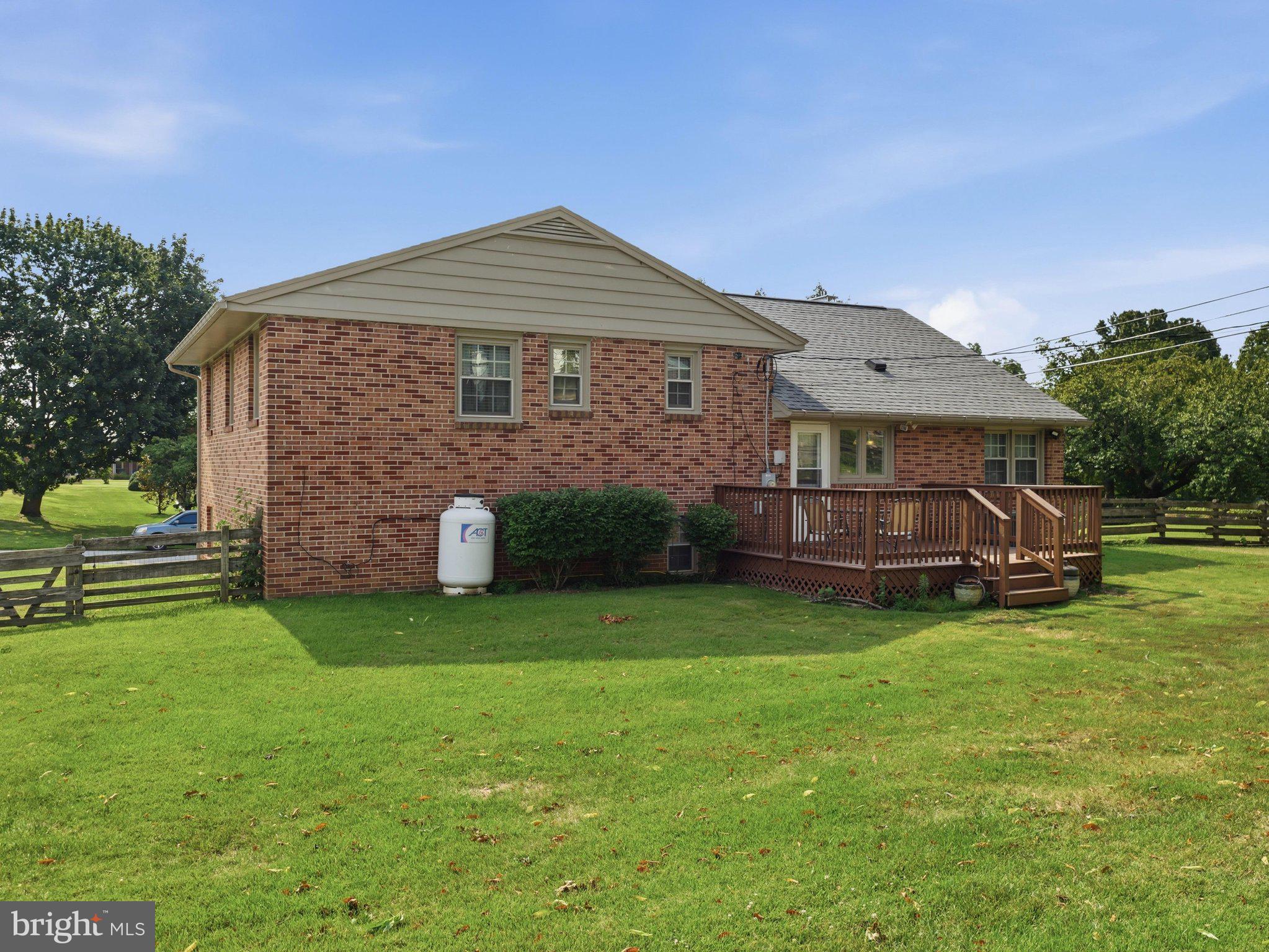 NORTH END - Residential