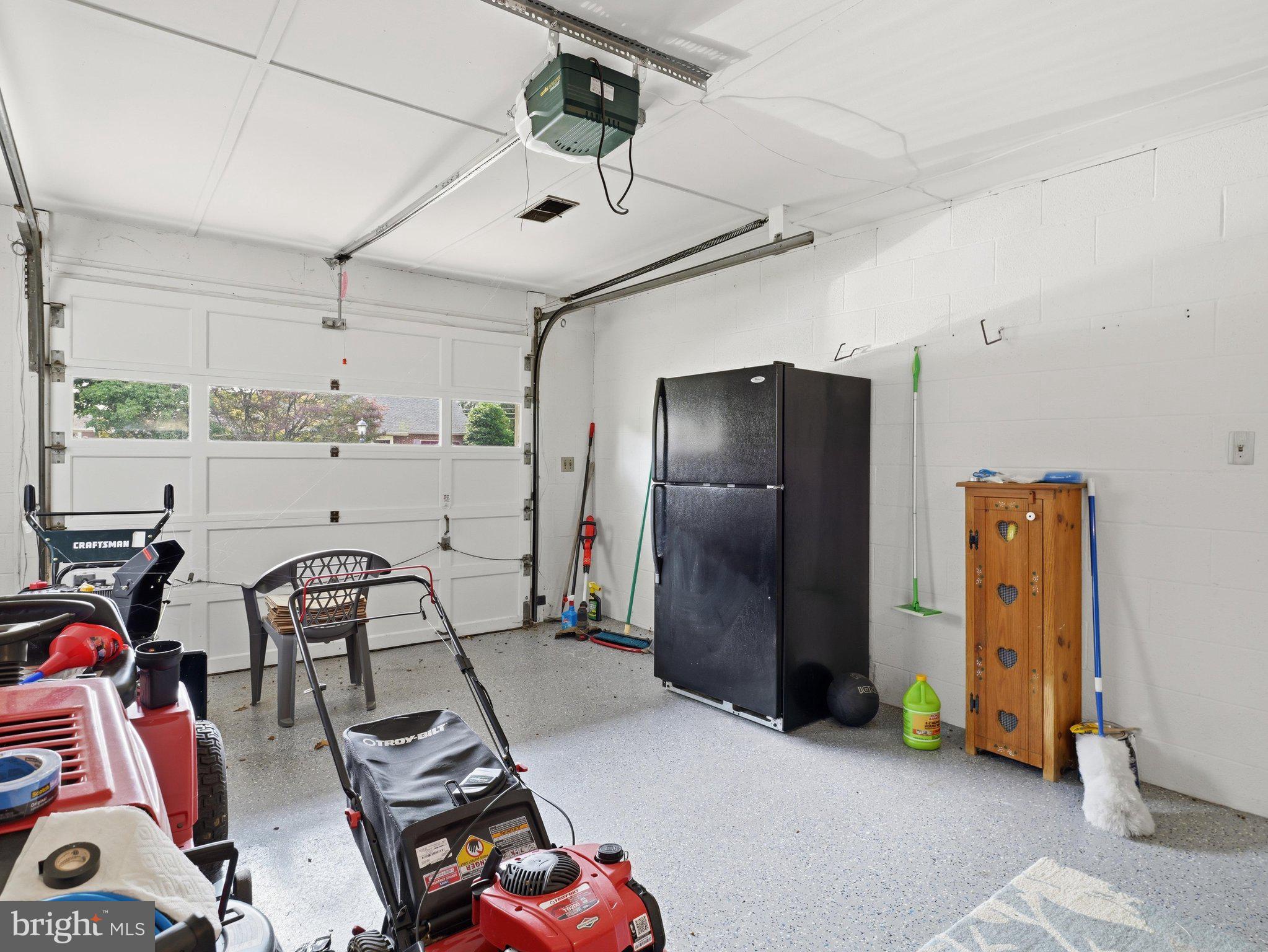 NORTH END - Residential