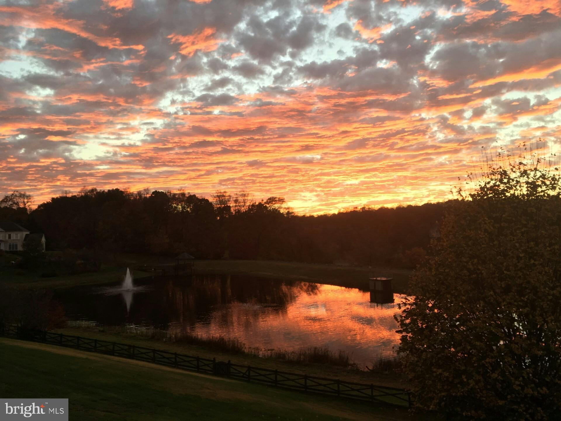TIMBERLAKE ESTATES - Residential