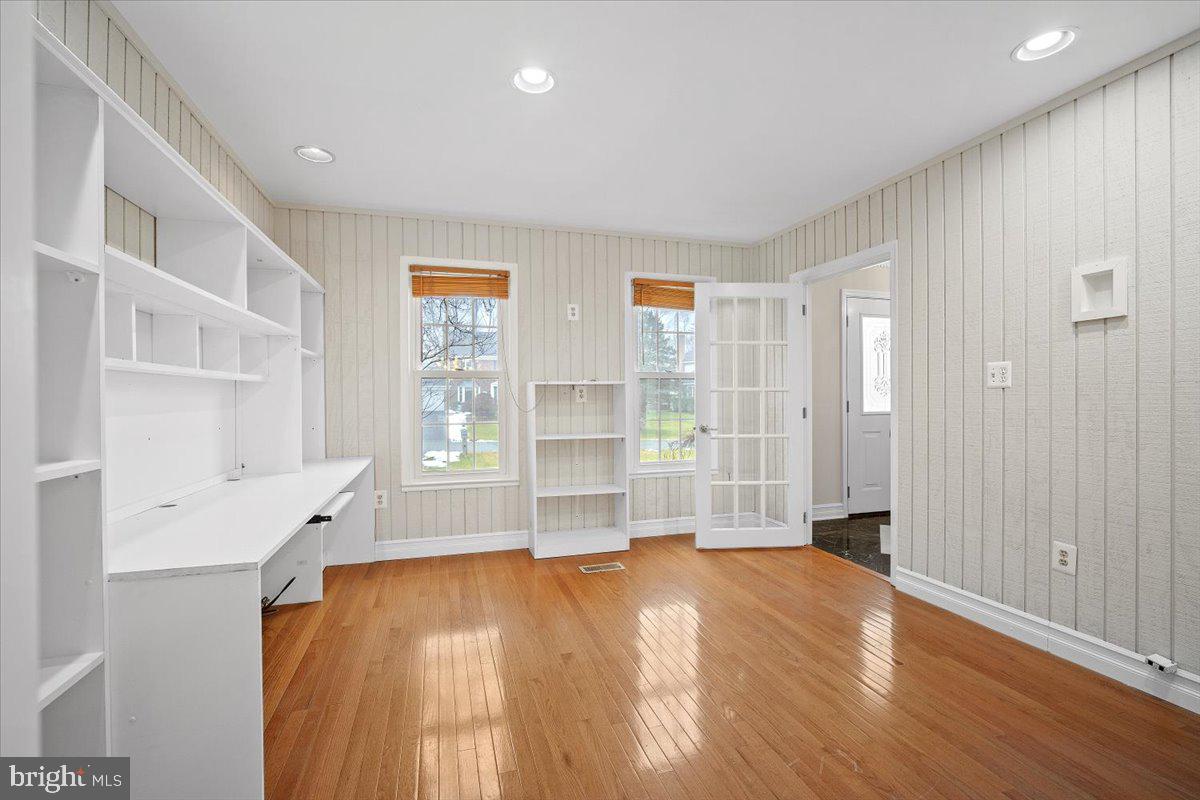 ELLENWOOD - Residential