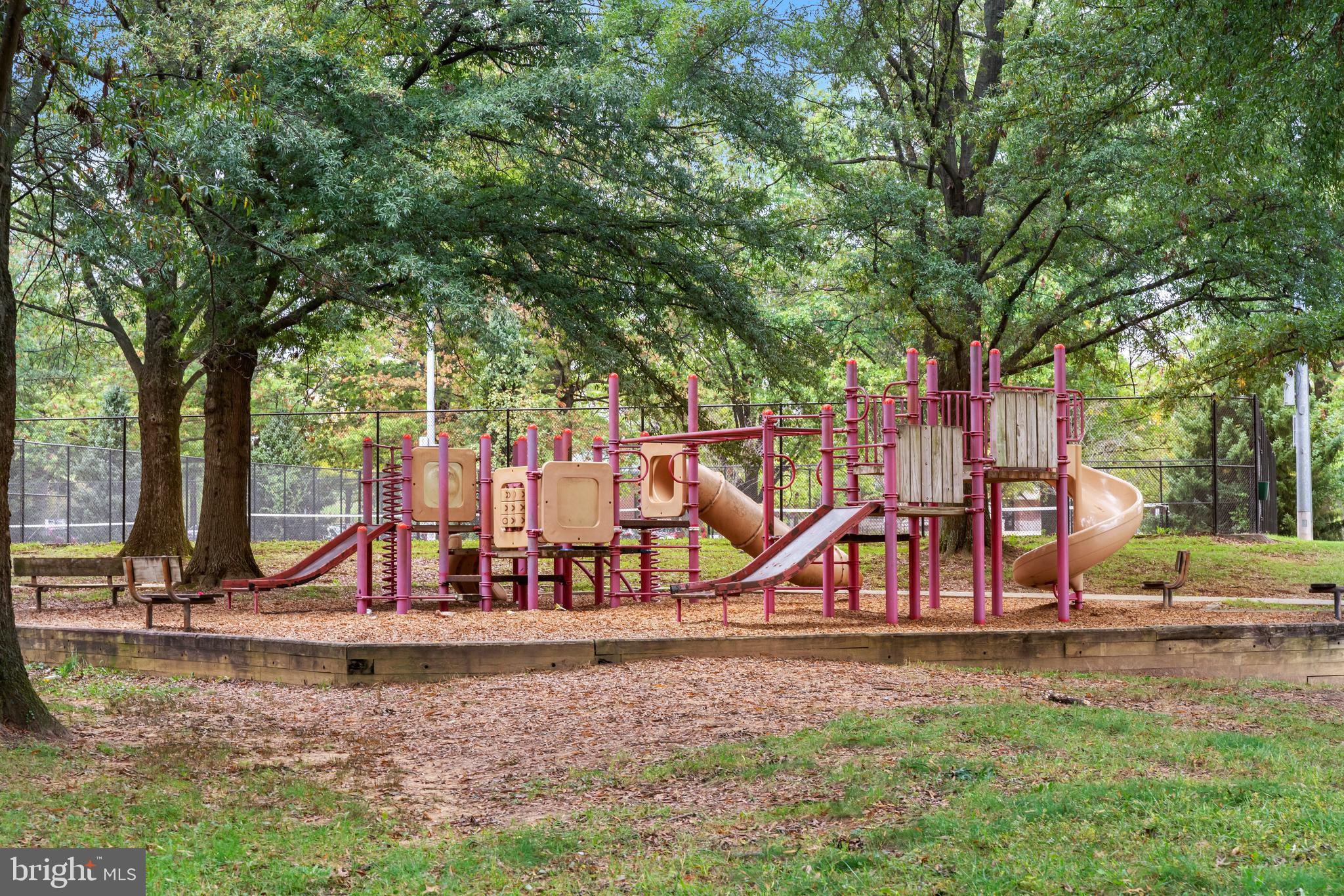 ELLENWOOD - Residential