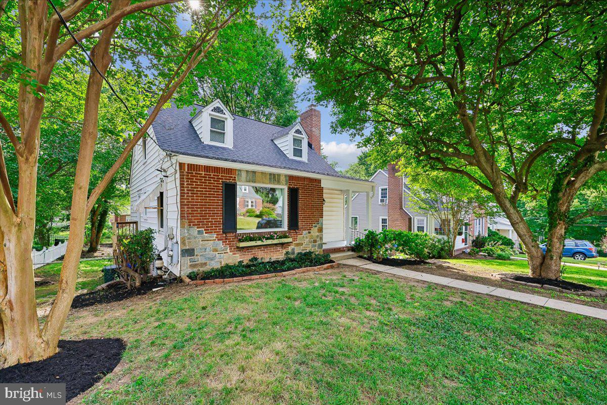 EVANS PARKWAY - Residential