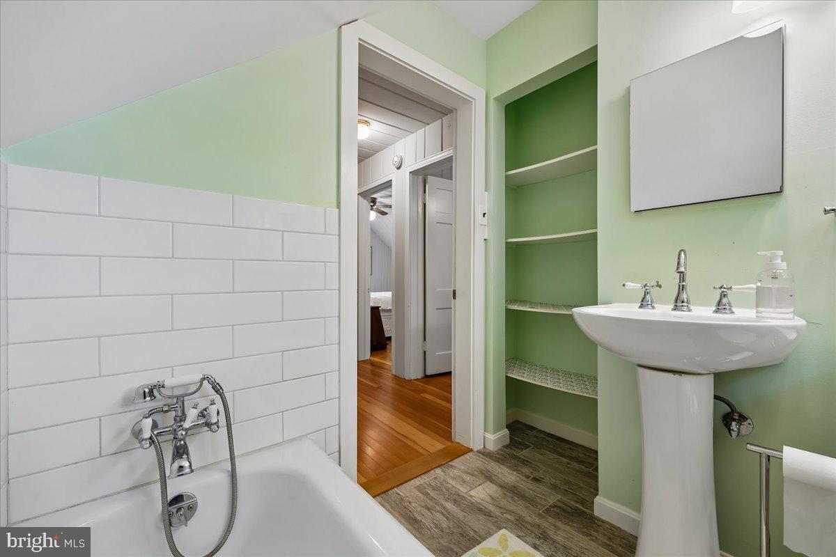EVANS PARKWAY - Residential