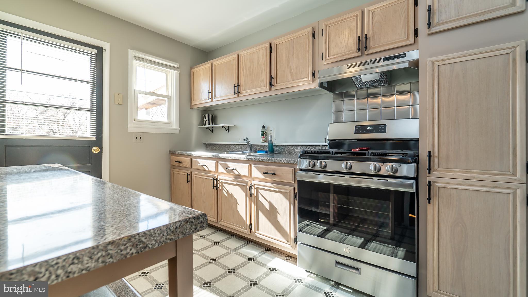 ROCK CREEK ESTATES - Residential