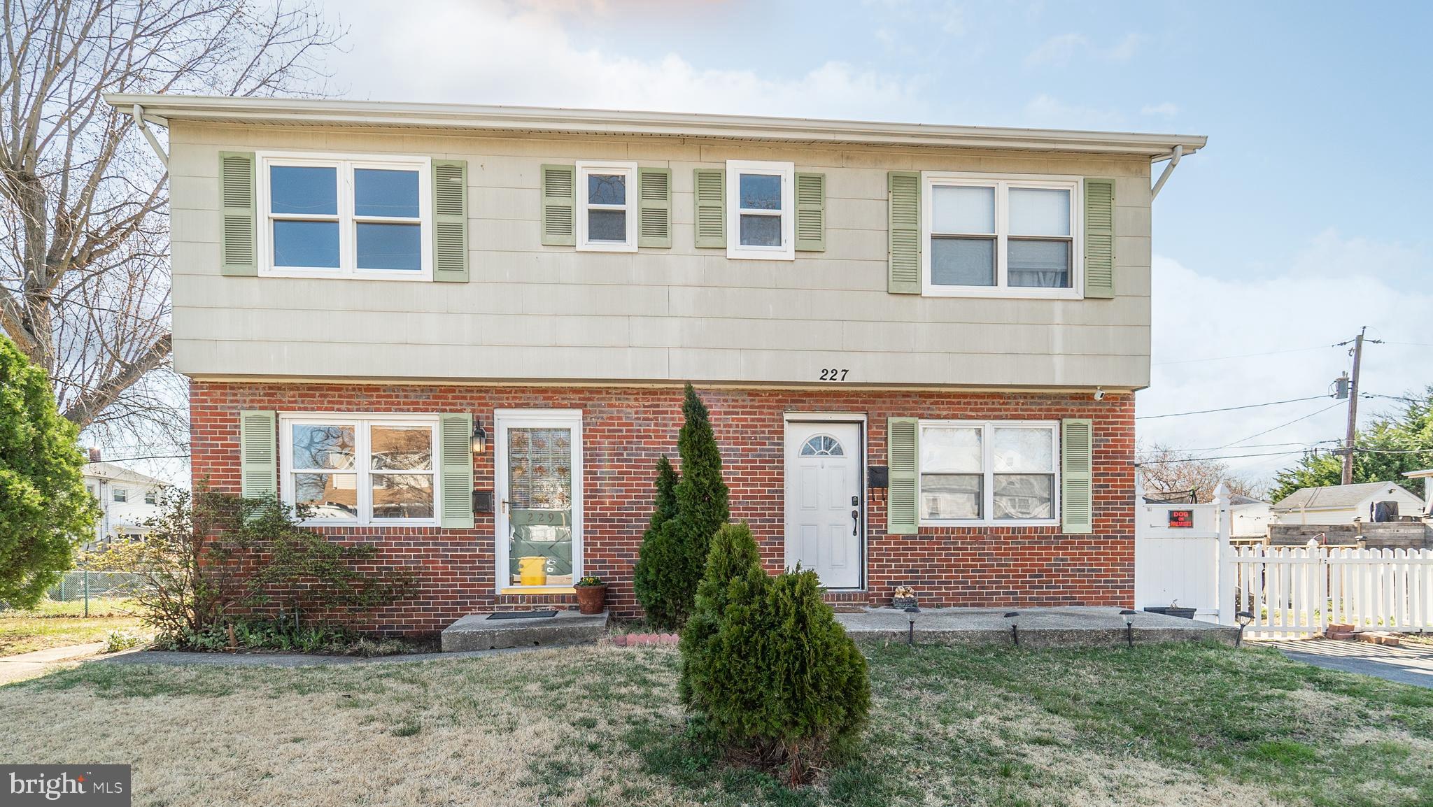 ROCK CREEK ESTATES - Residential