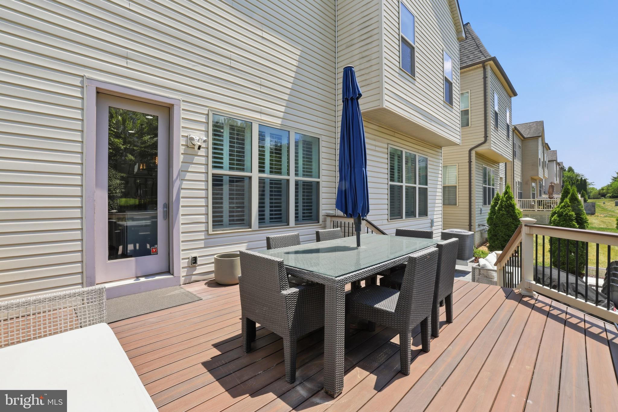 ONE LOUDOUN LAND BAY B - Residential