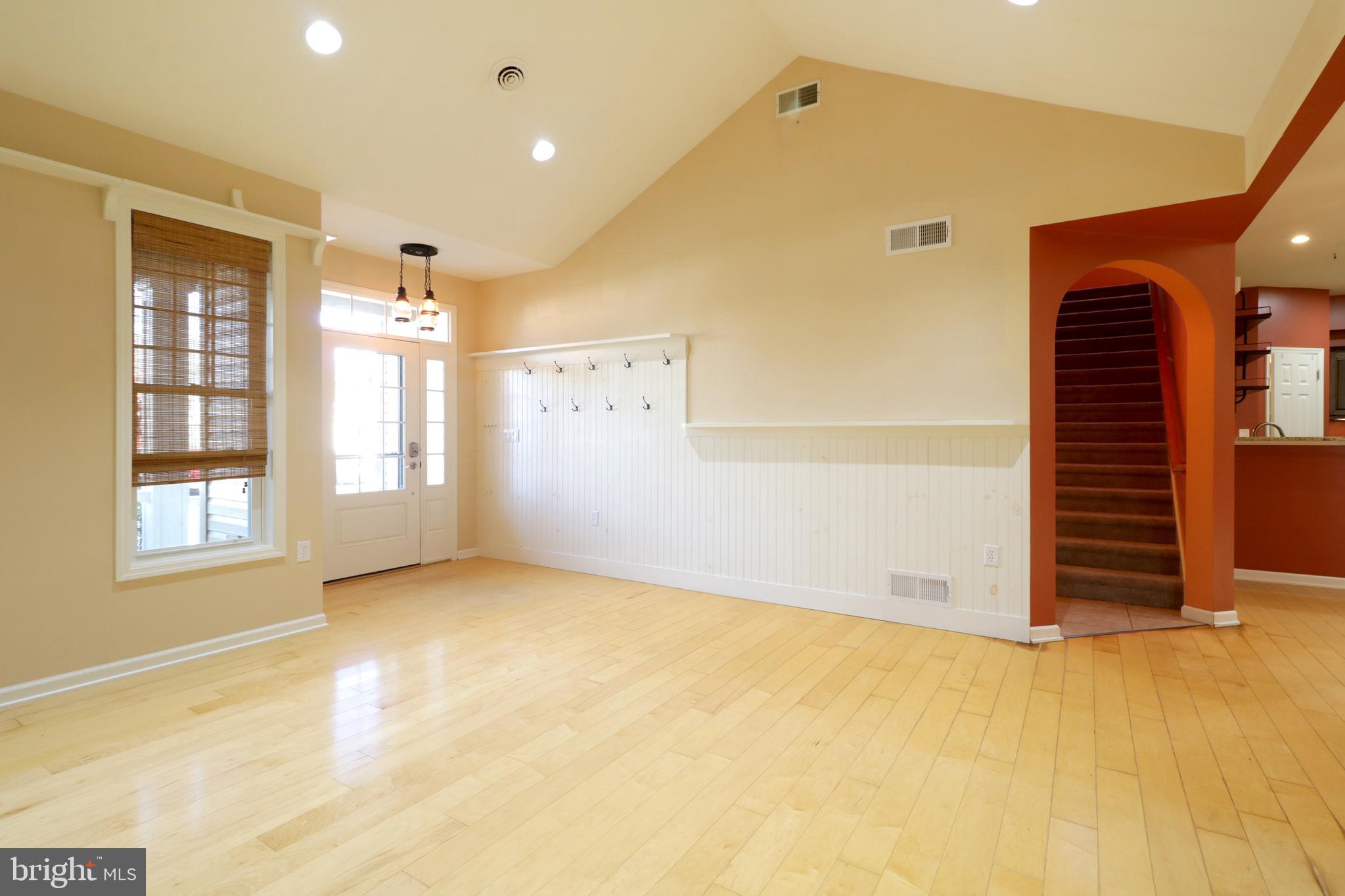 SPRINGFIELD COMMONS - Residential