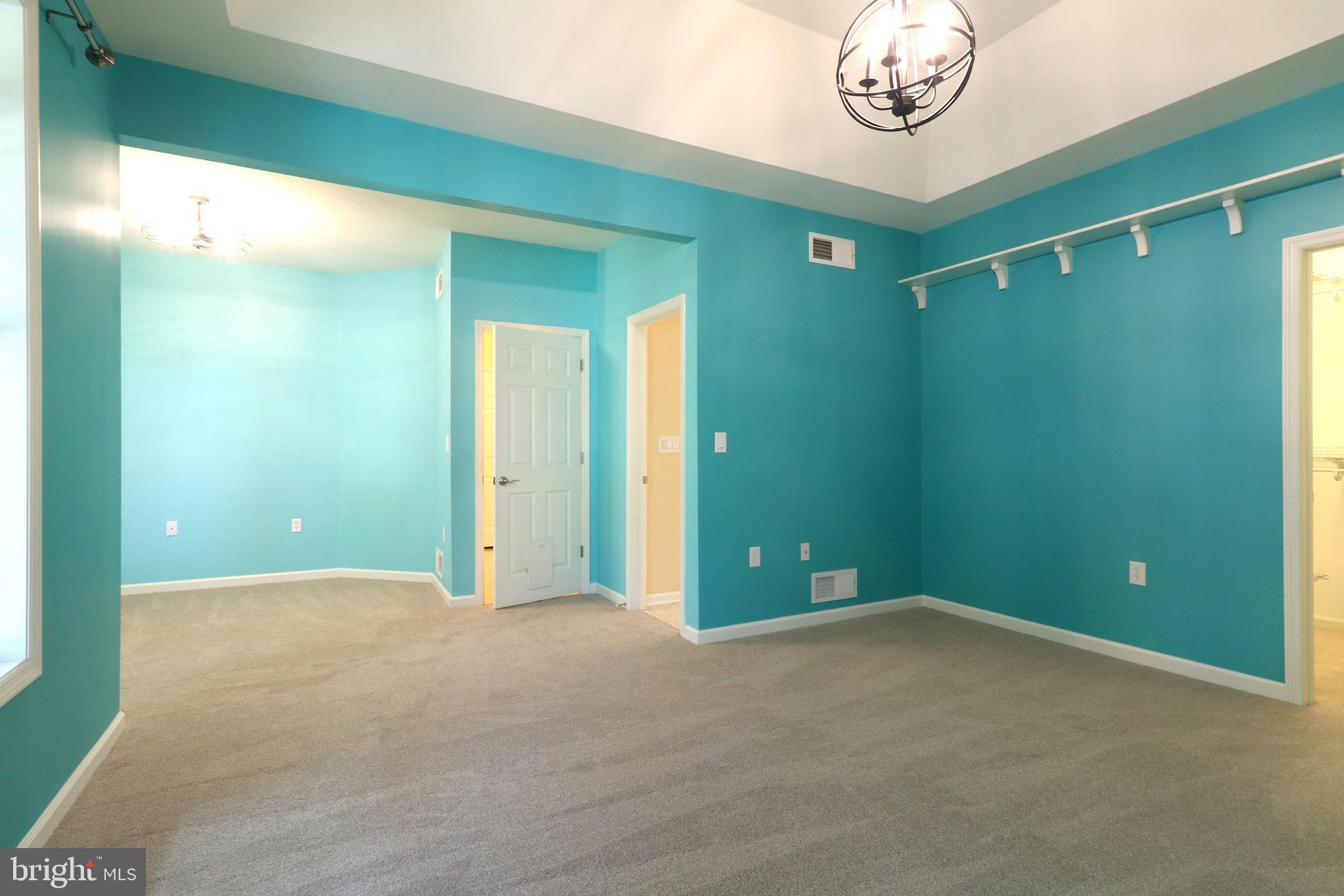 SPRINGFIELD COMMONS - Residential
