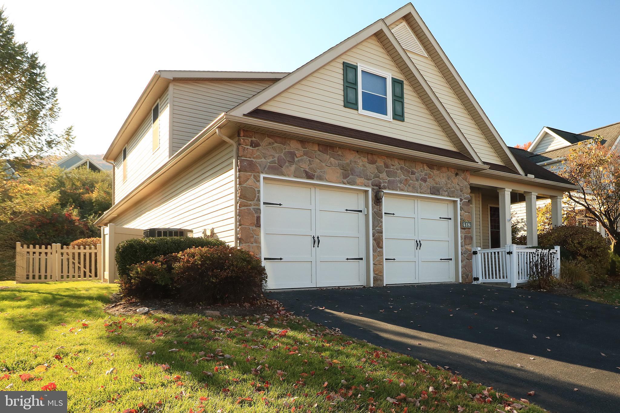 SPRINGFIELD COMMONS - Residential