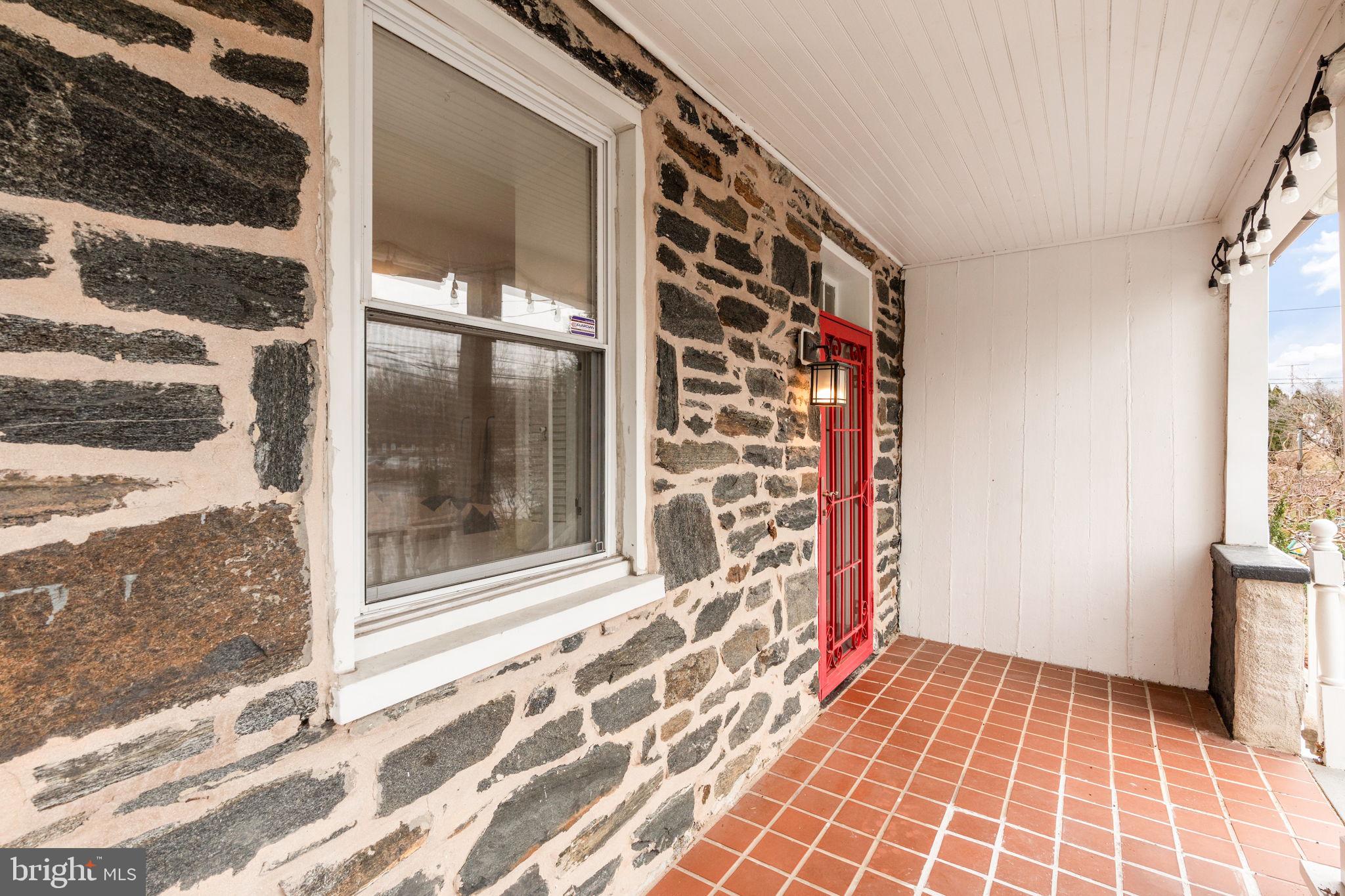 STONE HILL - Residential