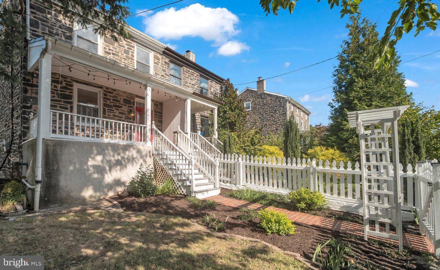 STONE HILL - Residential