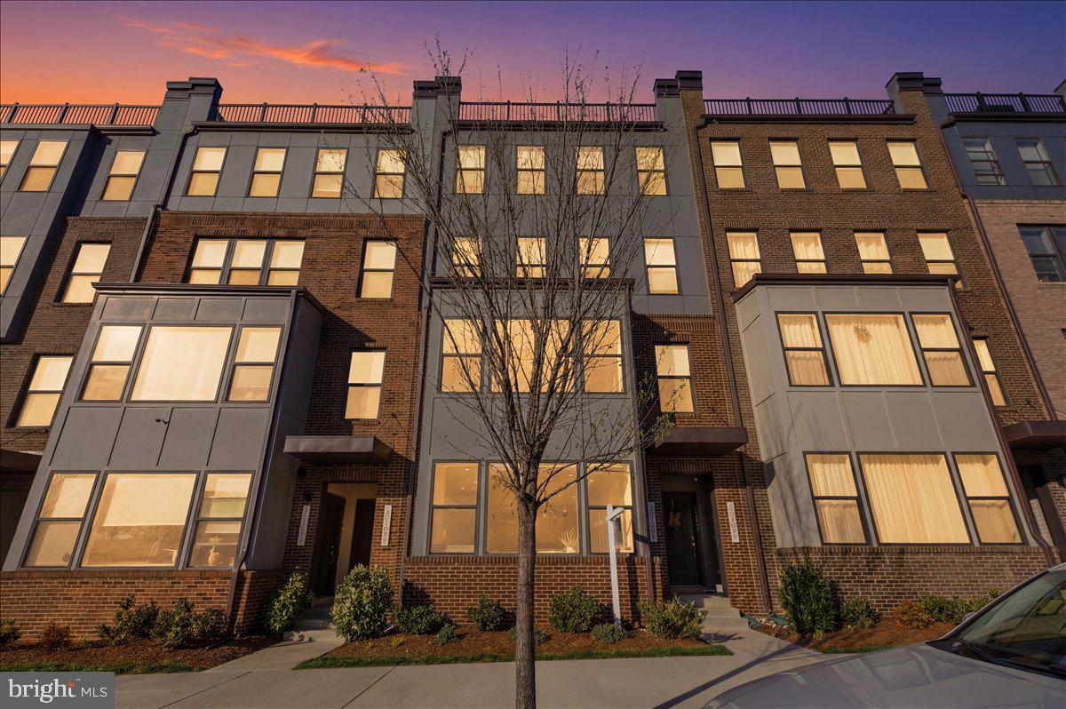 LIBERTY PARK - Residential
