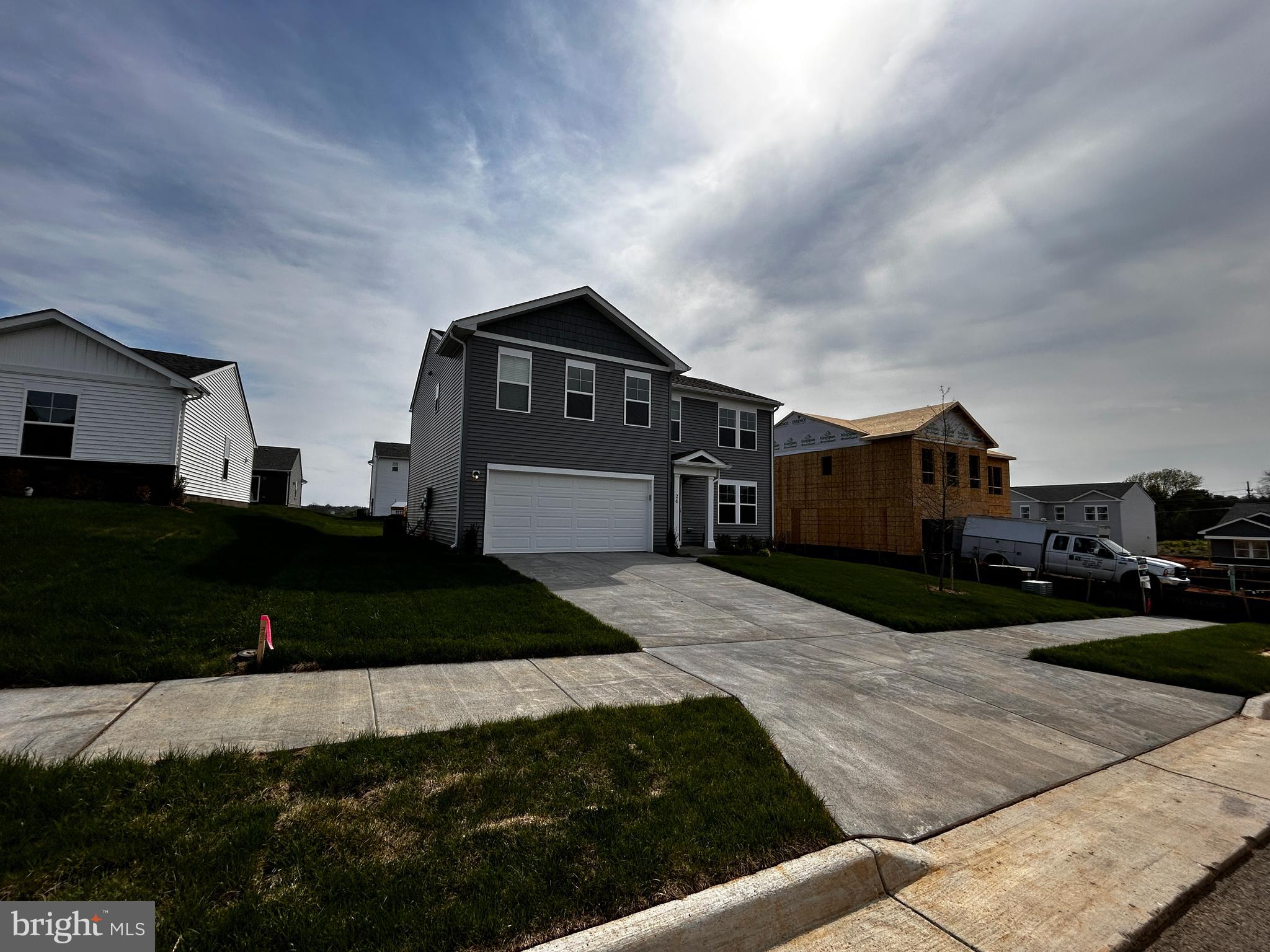STONE SPRING - Residential Lease