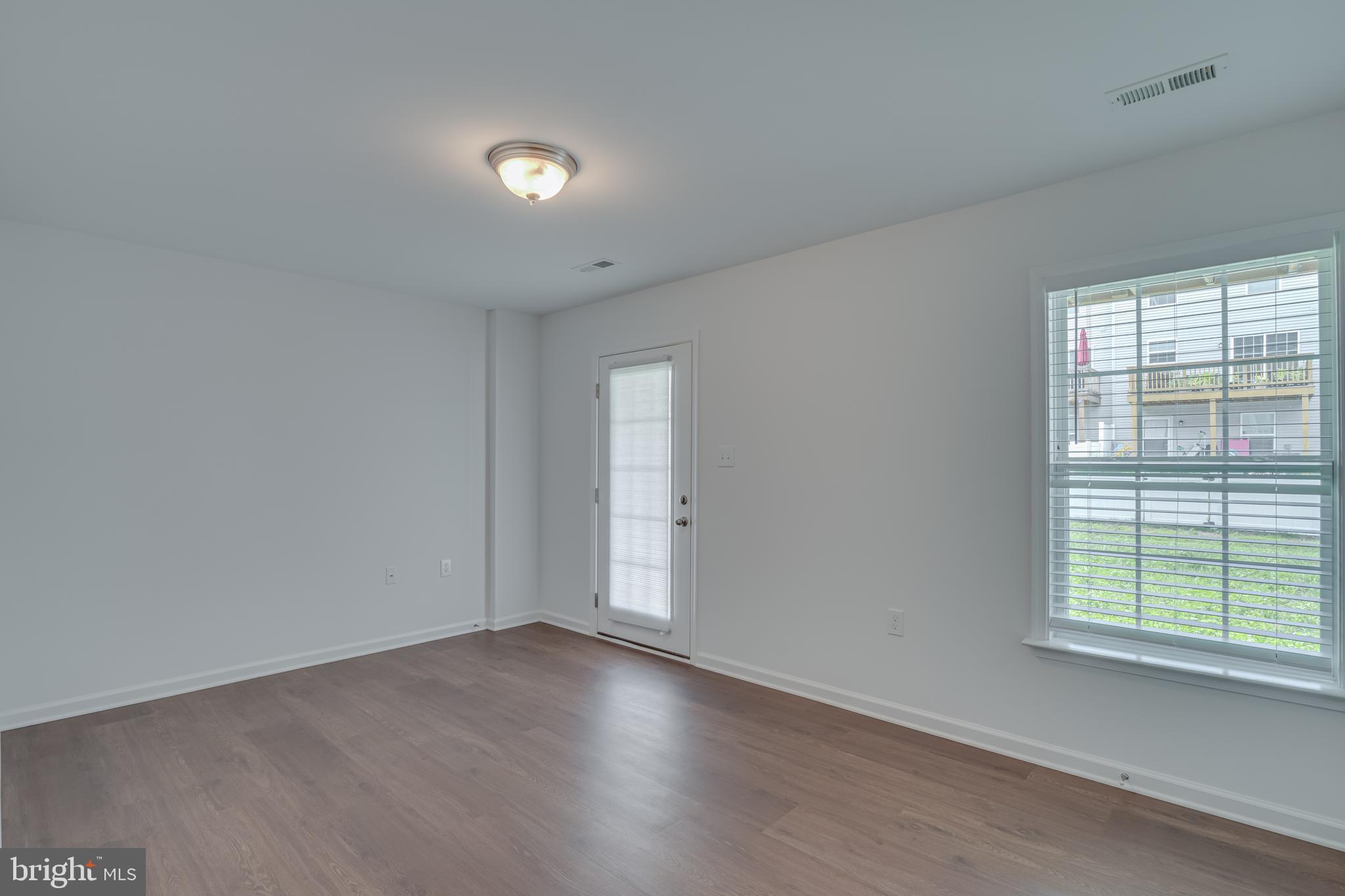 BRIDLE CREEK - Residential