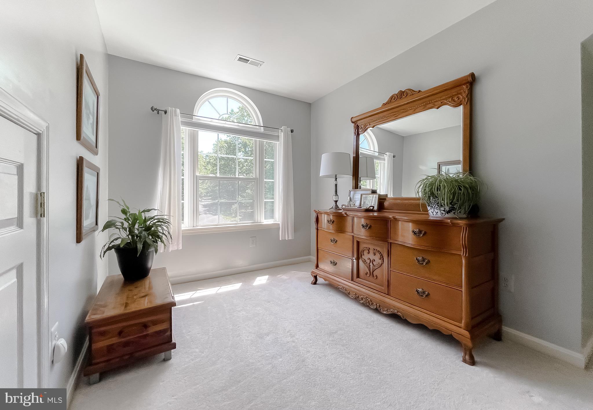 KINGSTON - Residential